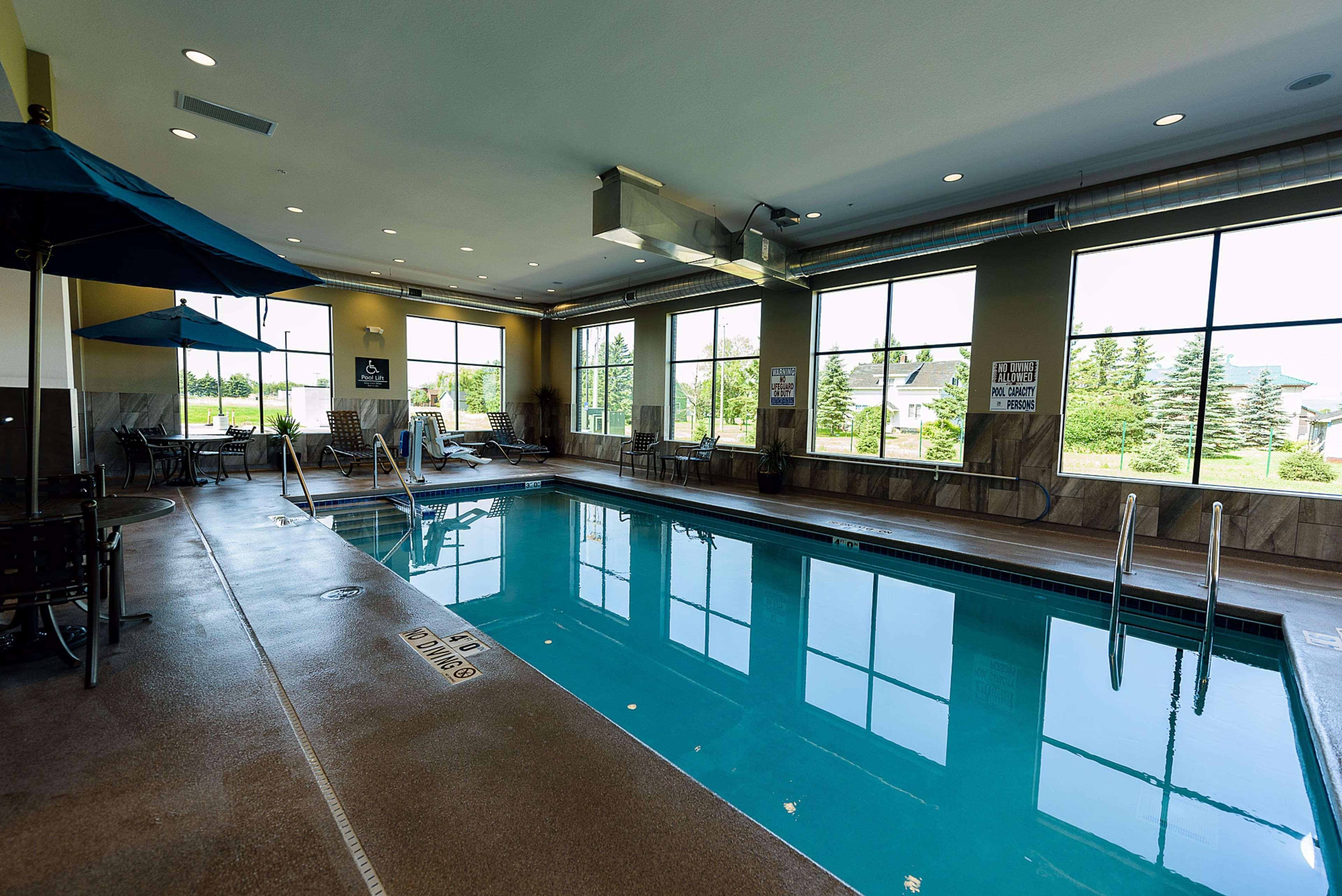 Vista Piscina Hampton Inn Superior Duluth
