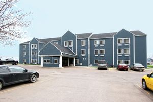 Alojamiento - New Victorian Inn & Suites in Sioux City, IA
