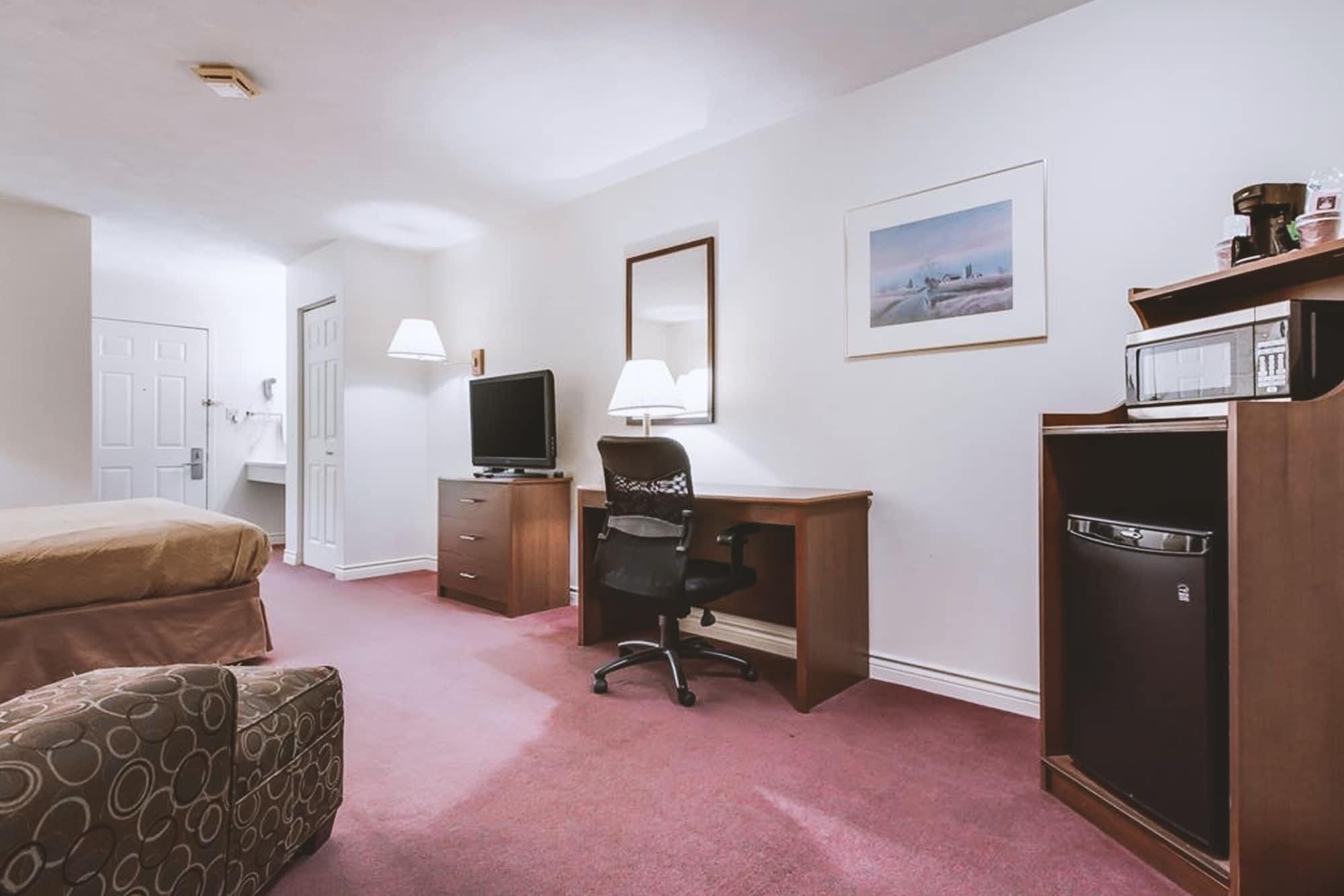 Habitación Sky-Palace Inn & Suites McCook