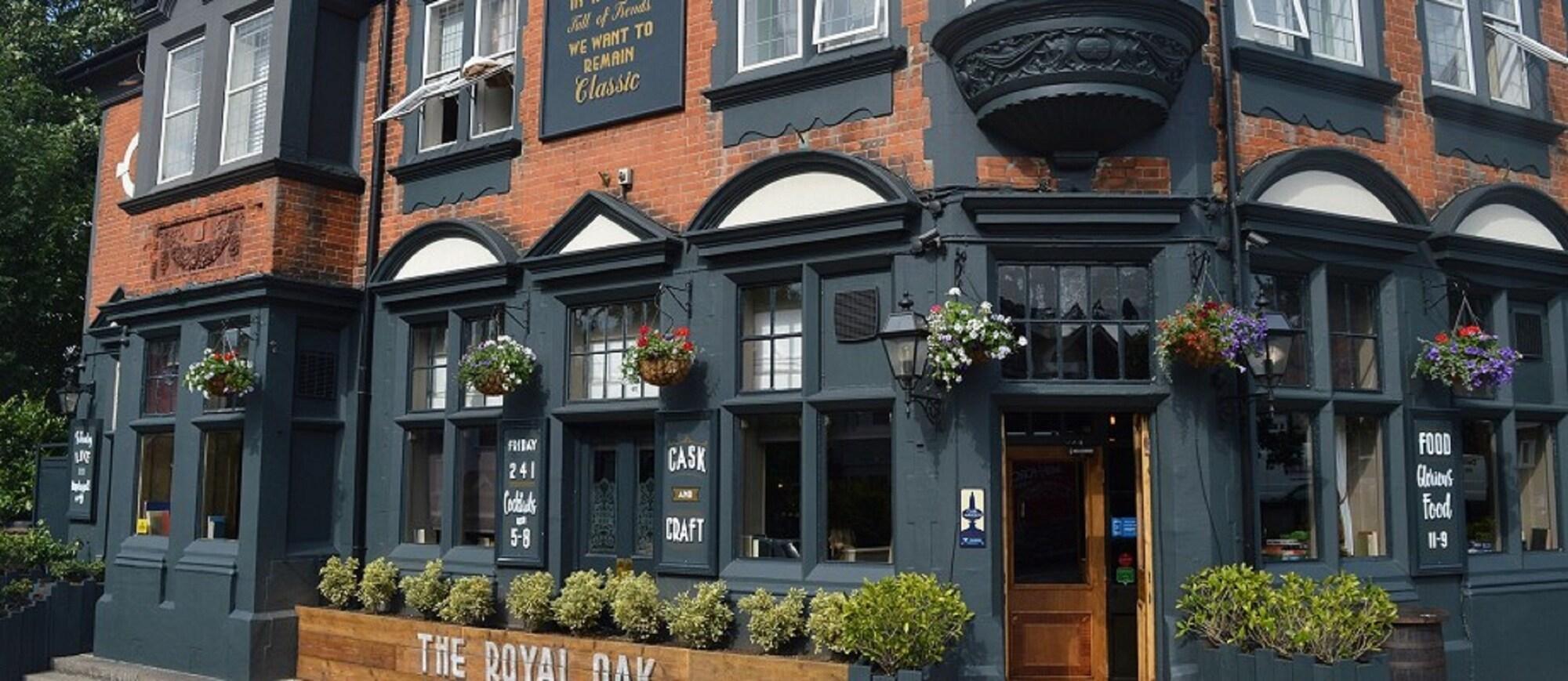 Vista Exterior The Royal Oak