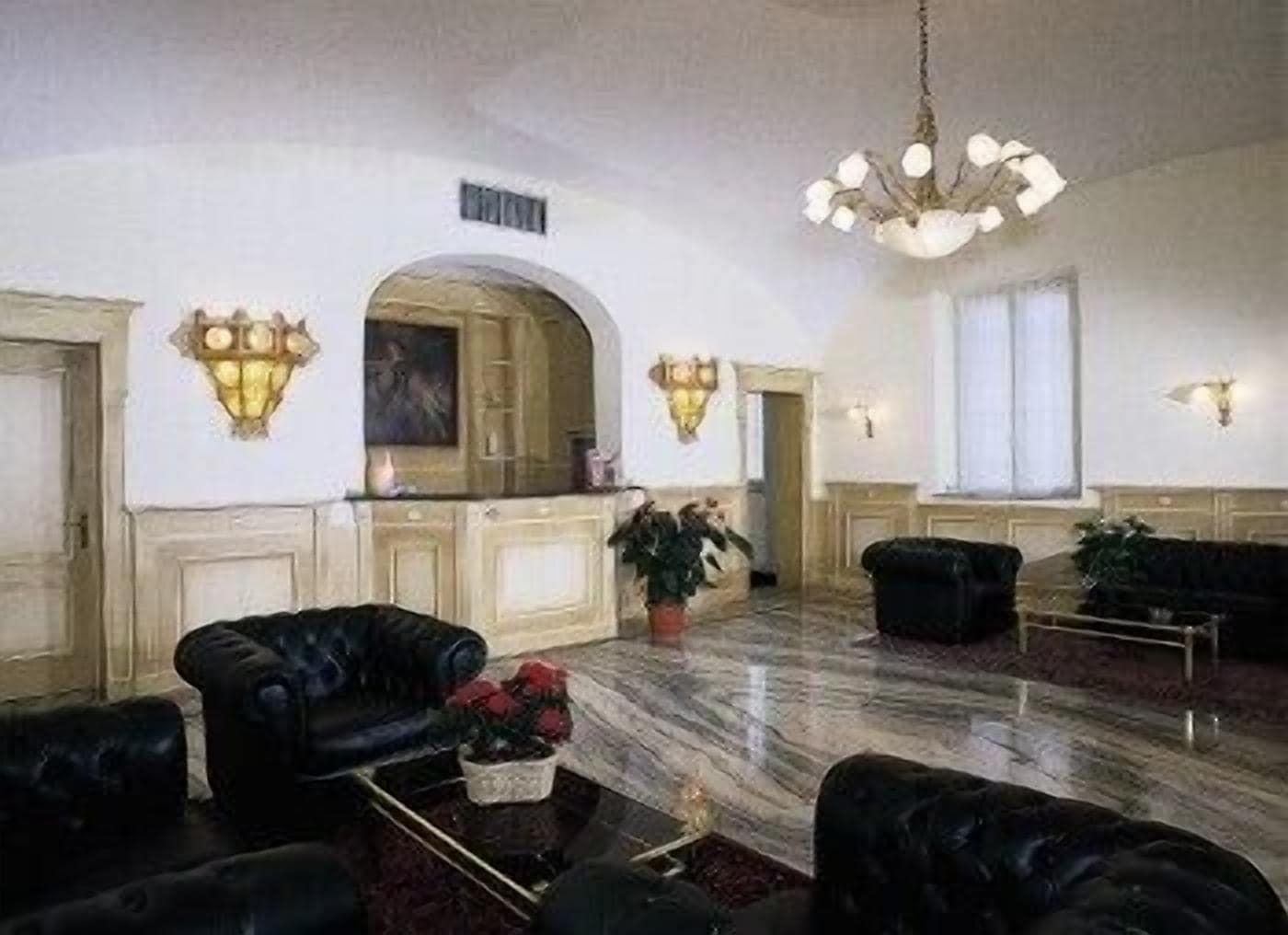 Vista Lobby Hotel Candiani