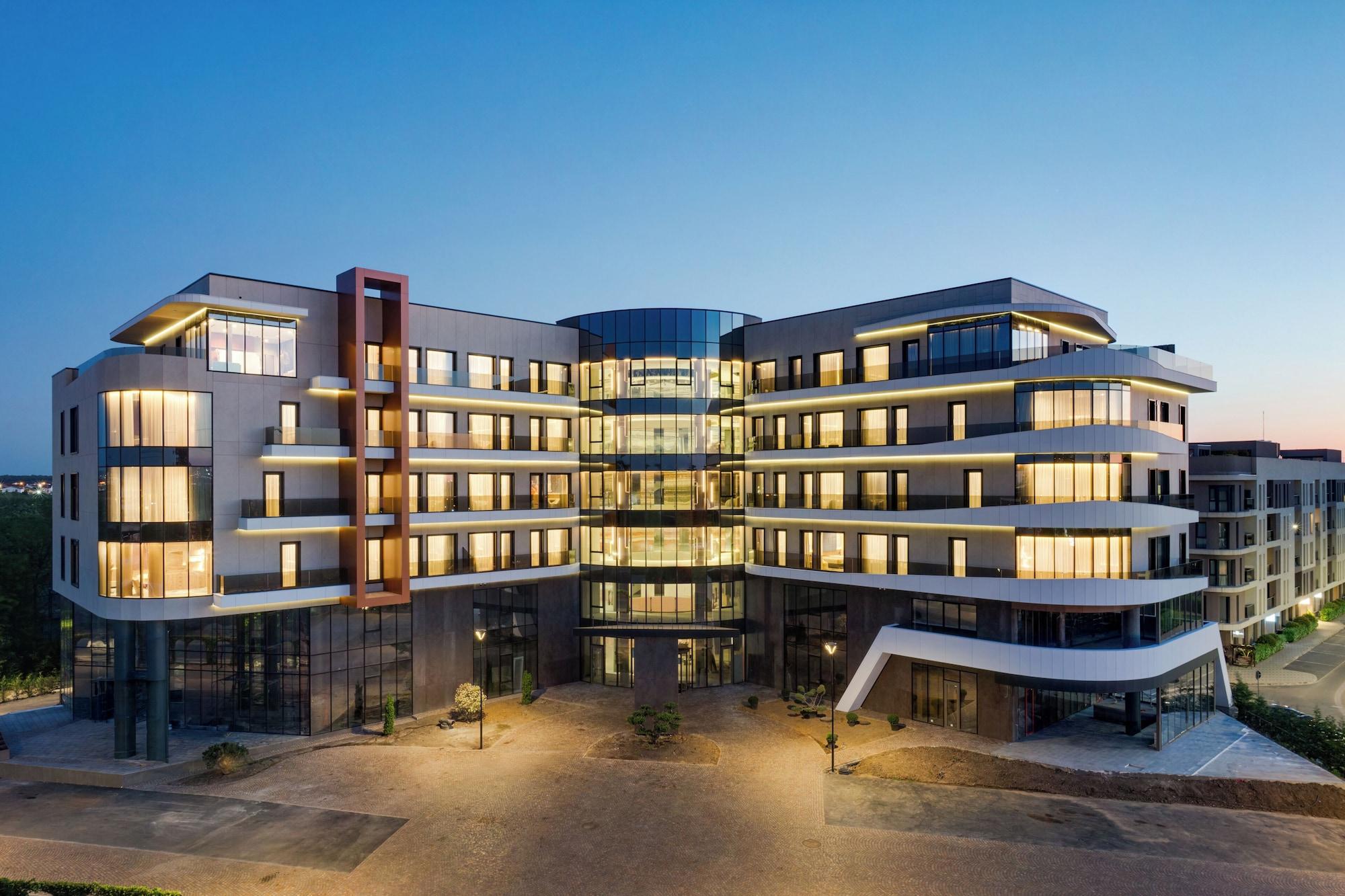 Varios Mercure Oradea