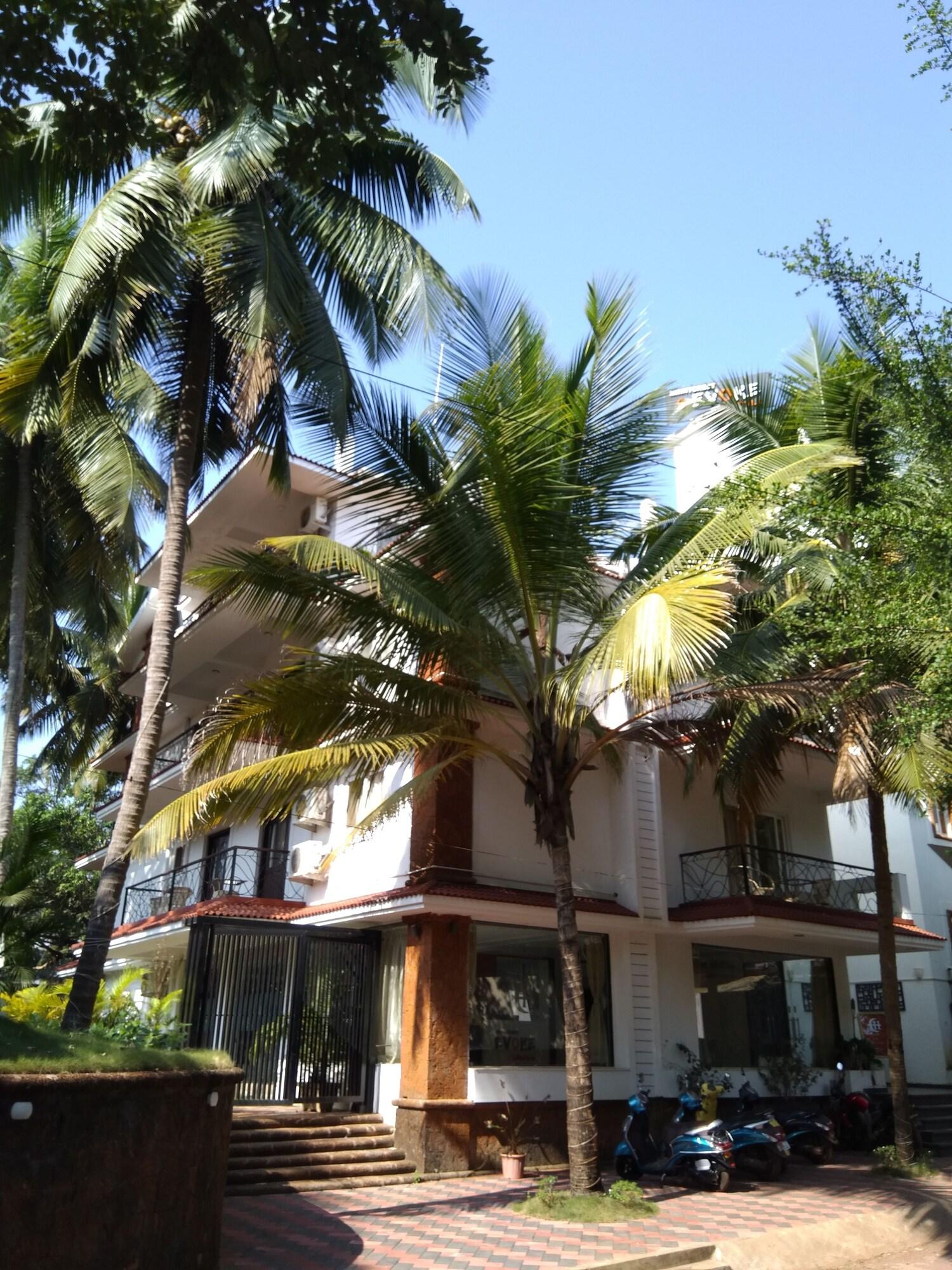 Vista Exterior Hotel Karon Premium