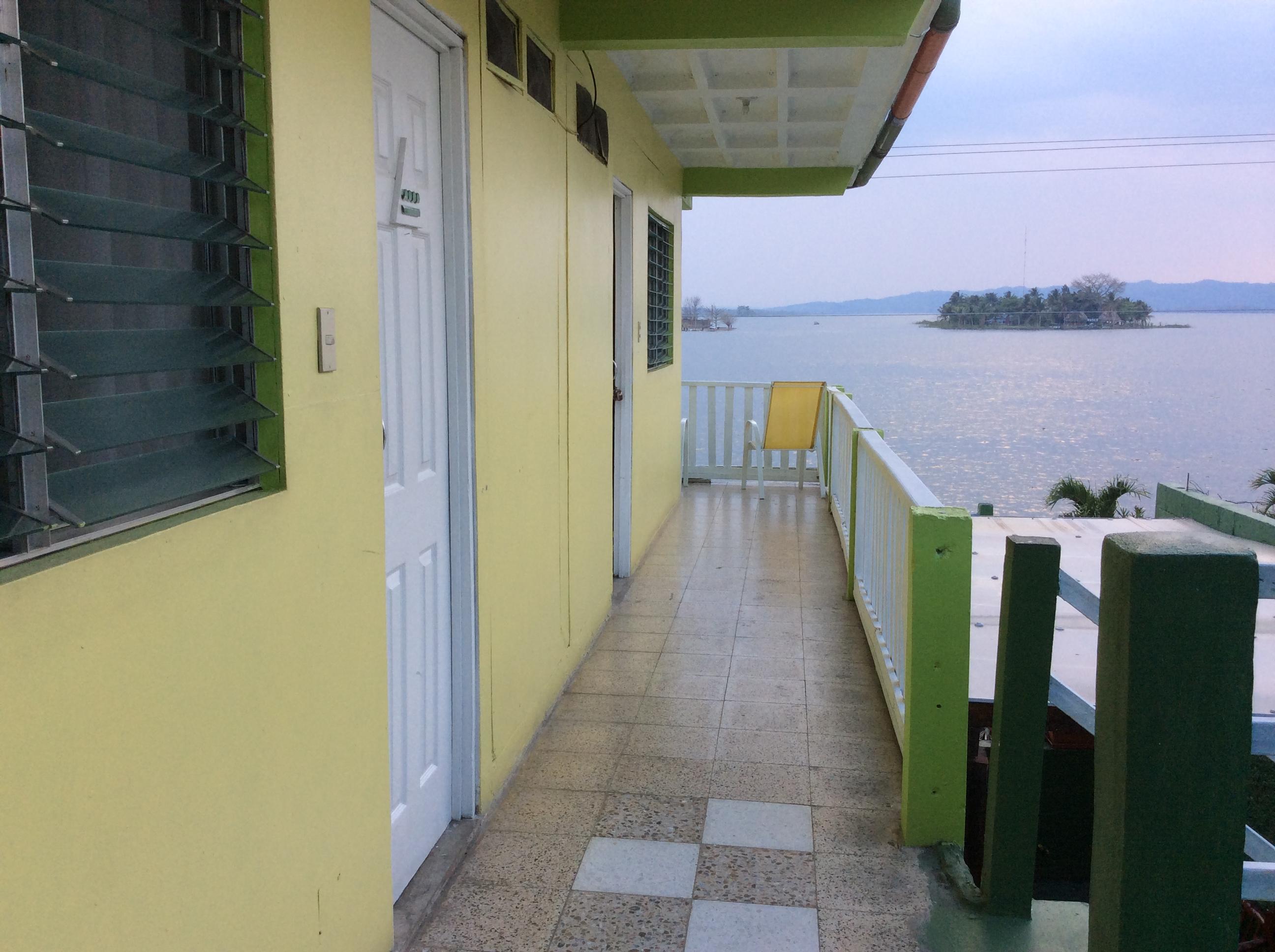 Varios Green World Hotel