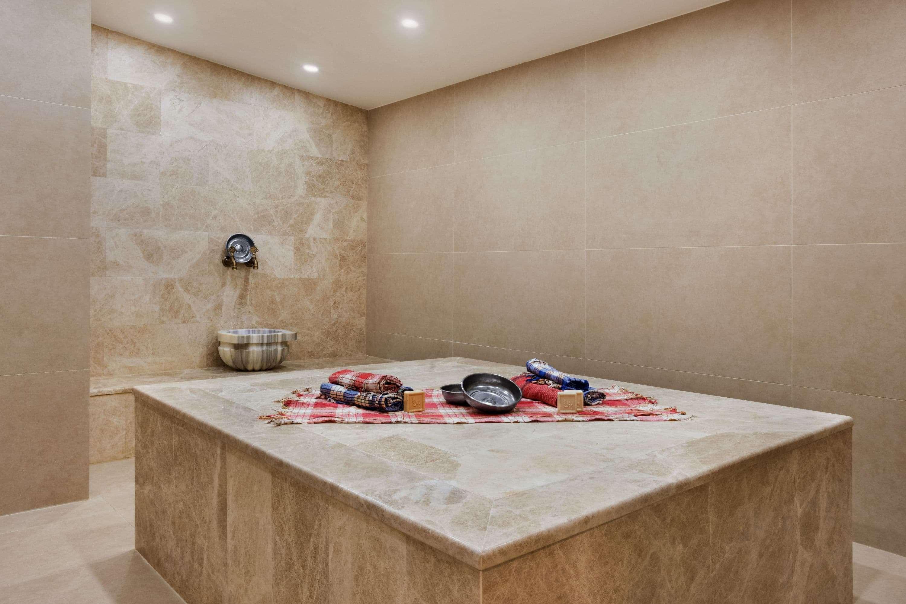 Centro de Negocios Ramada Hotel & Suites By Wyndham Kusadasi