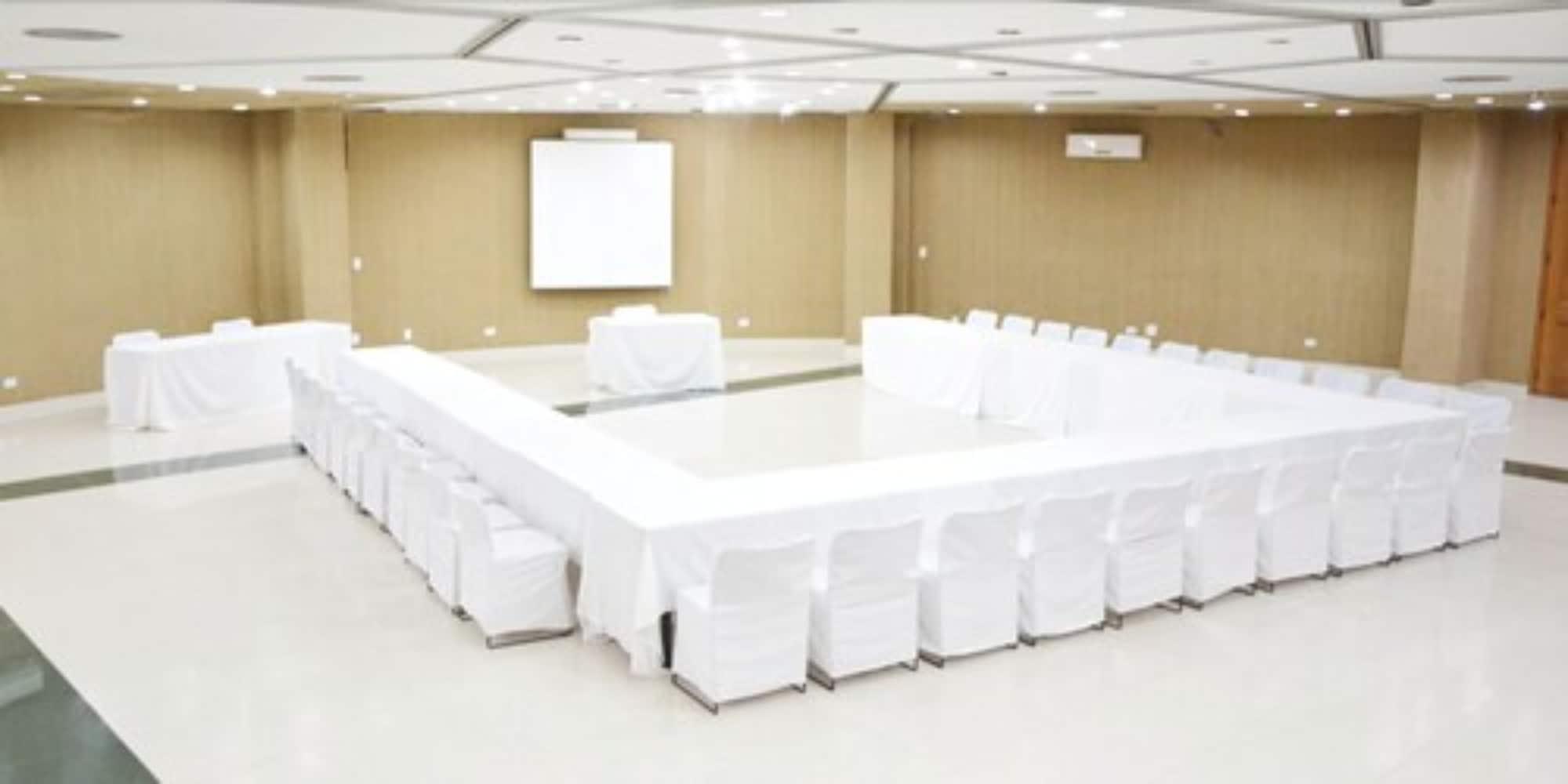 Sala de Reuniones Garden Hotel Campina Grande