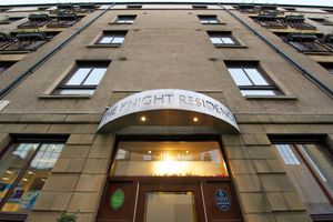 Alojamiento - The Knight Residence Apartments by Mansley