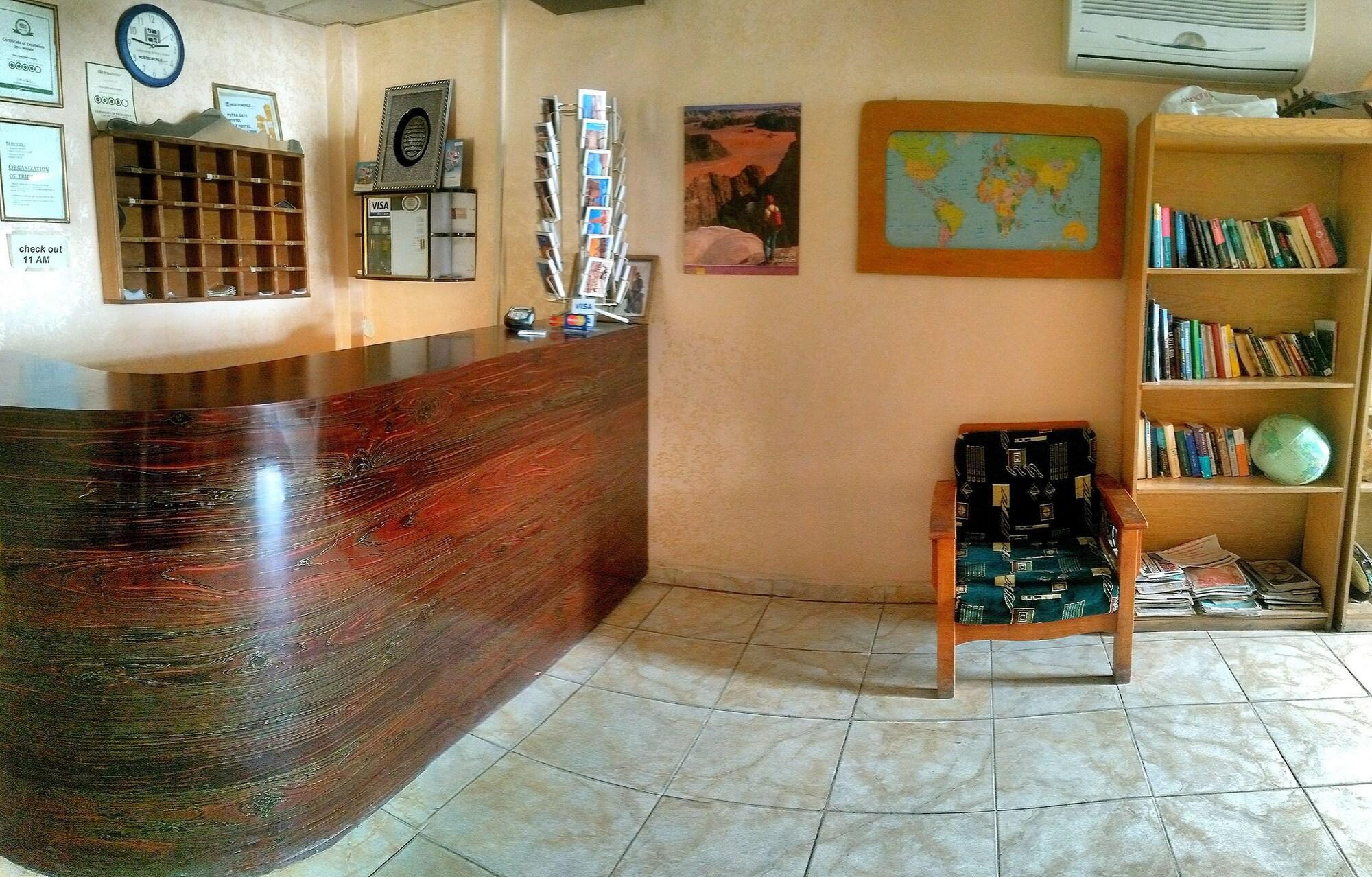Vista Lobby Petra Gate Hotel