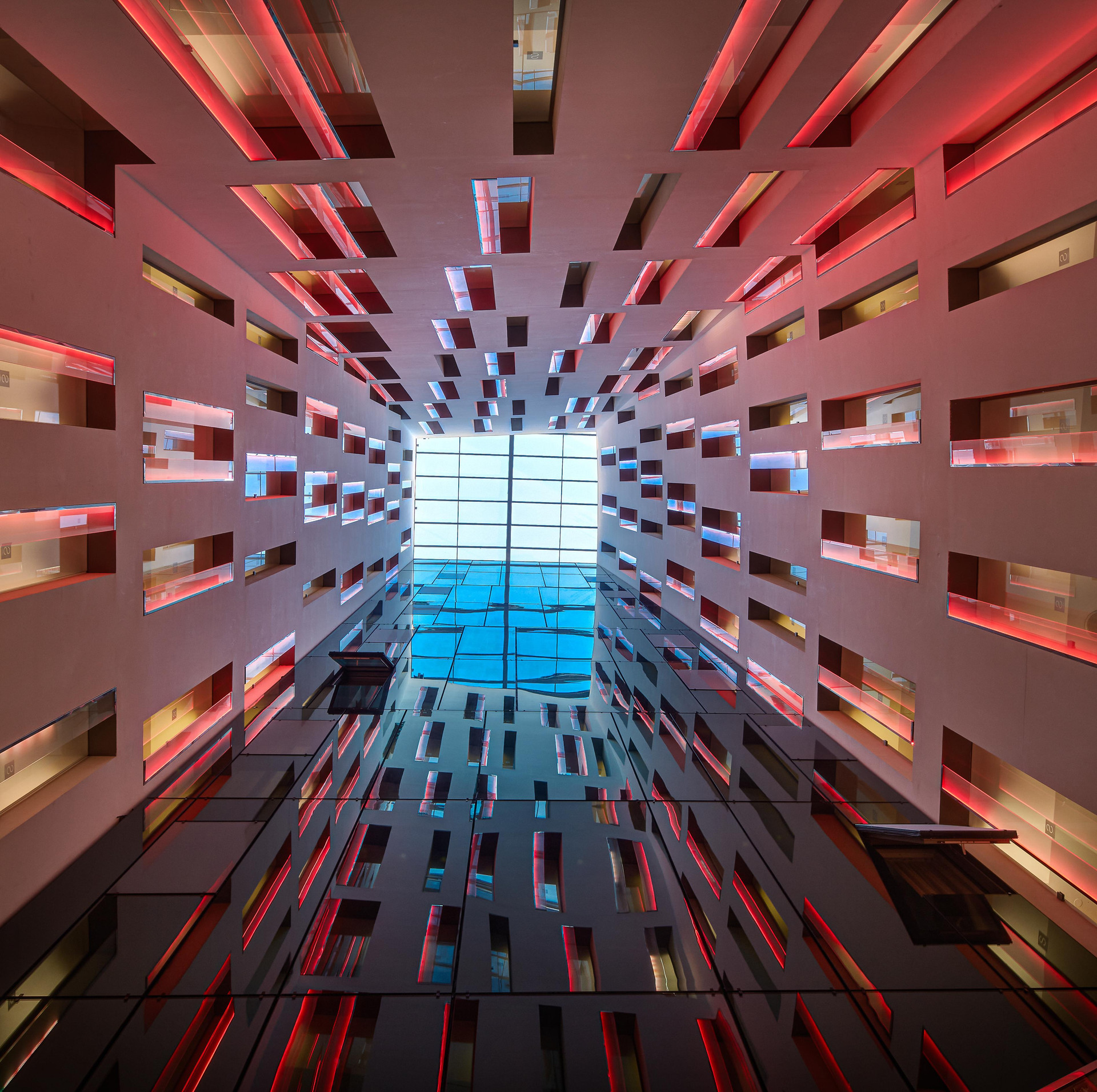 Vista Lobby Sercotel Rosellon