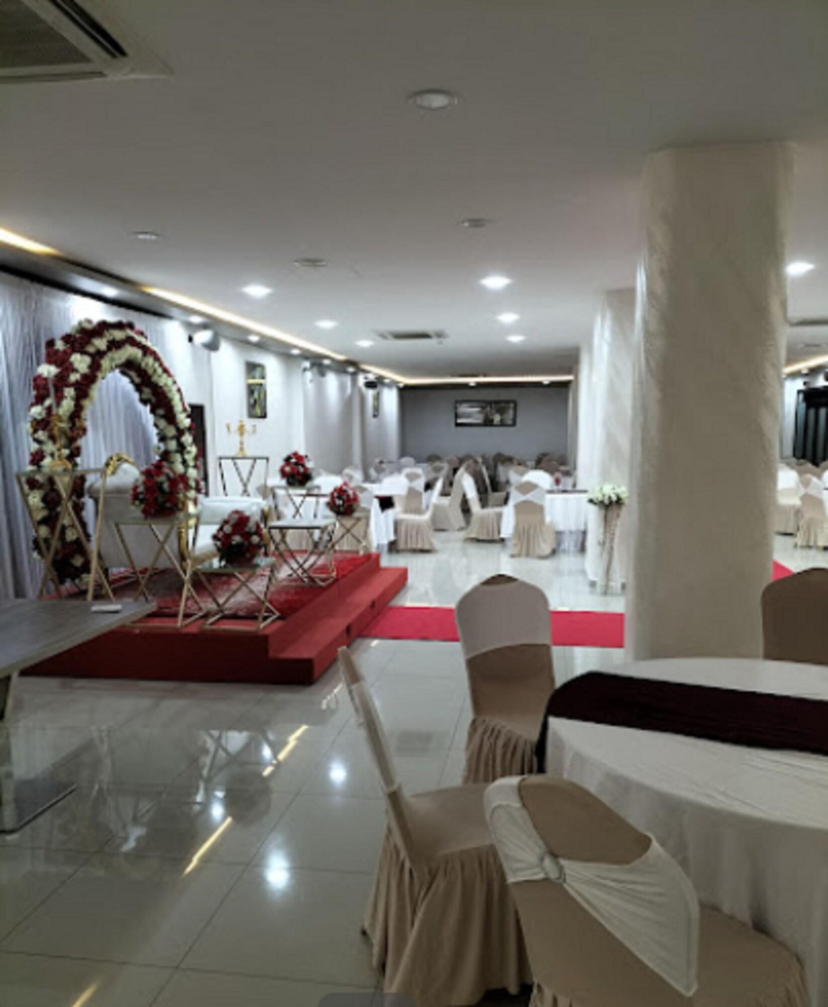 Salón de Baile Hôtel du Lac Béjaïa