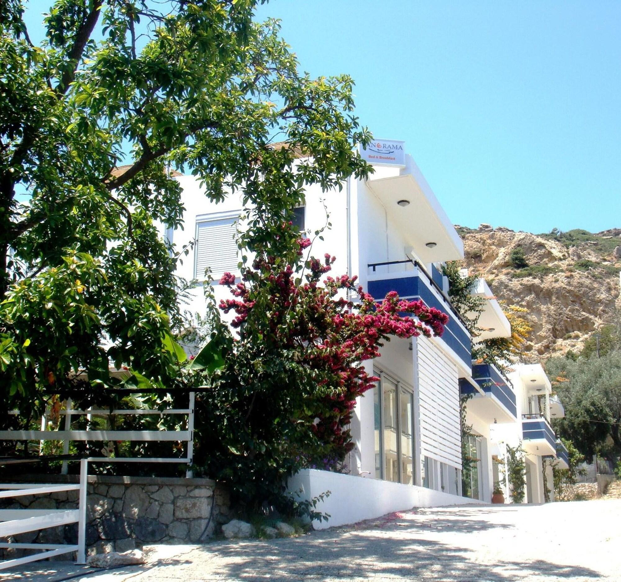 Vista Exterior Blugreen Stegna B&B