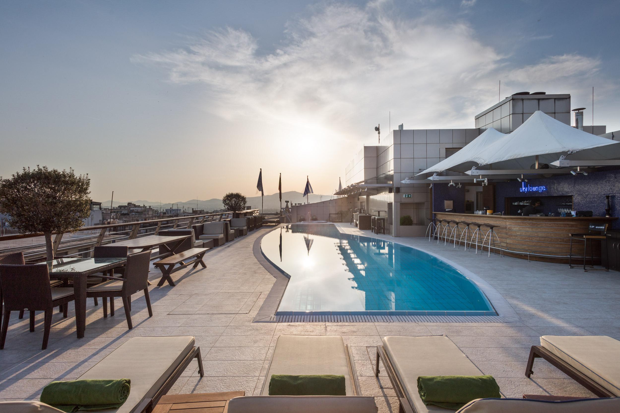 Vista Piscina Melia Athens