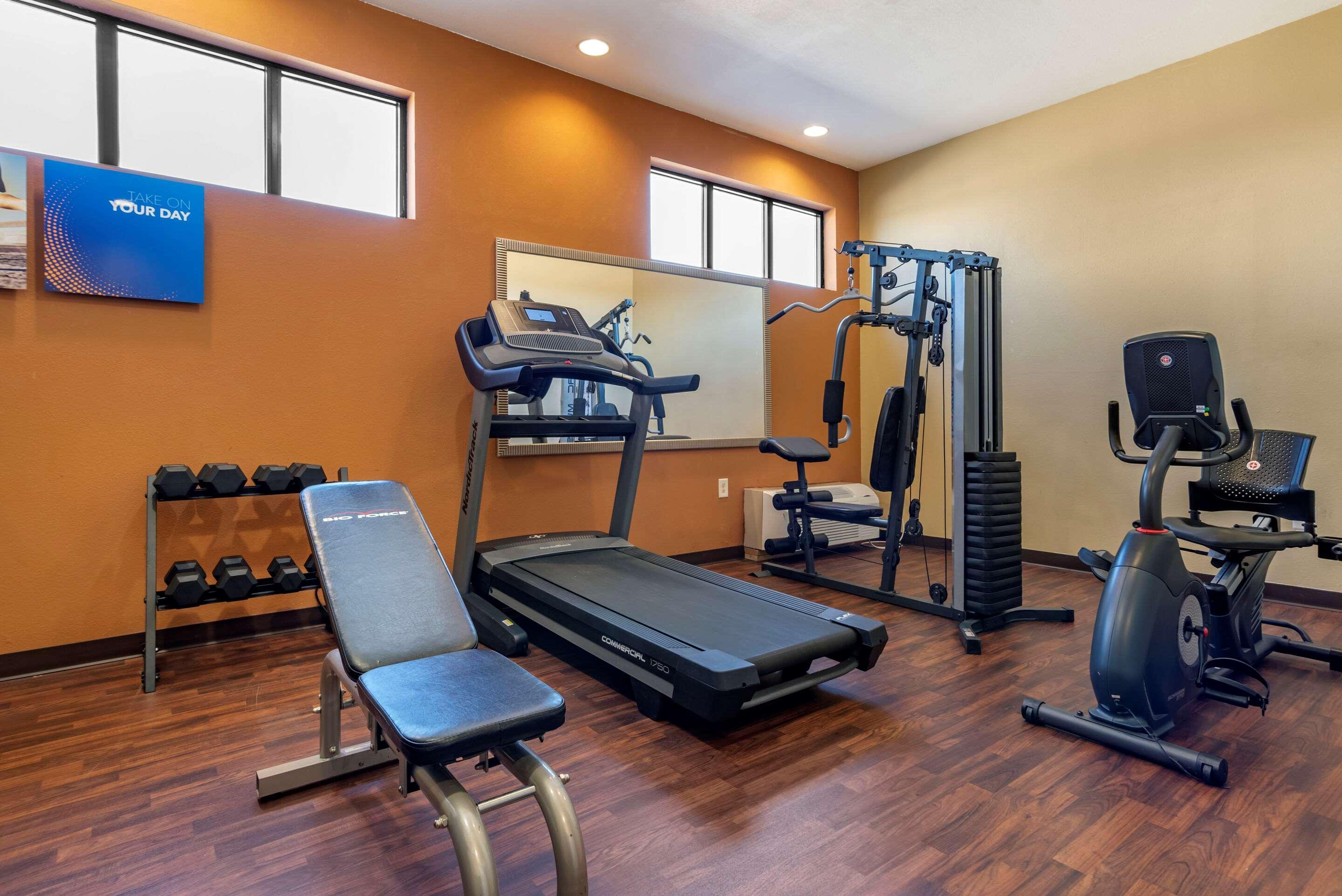 Instalaciones Recreativas Comfort Suites Airport South