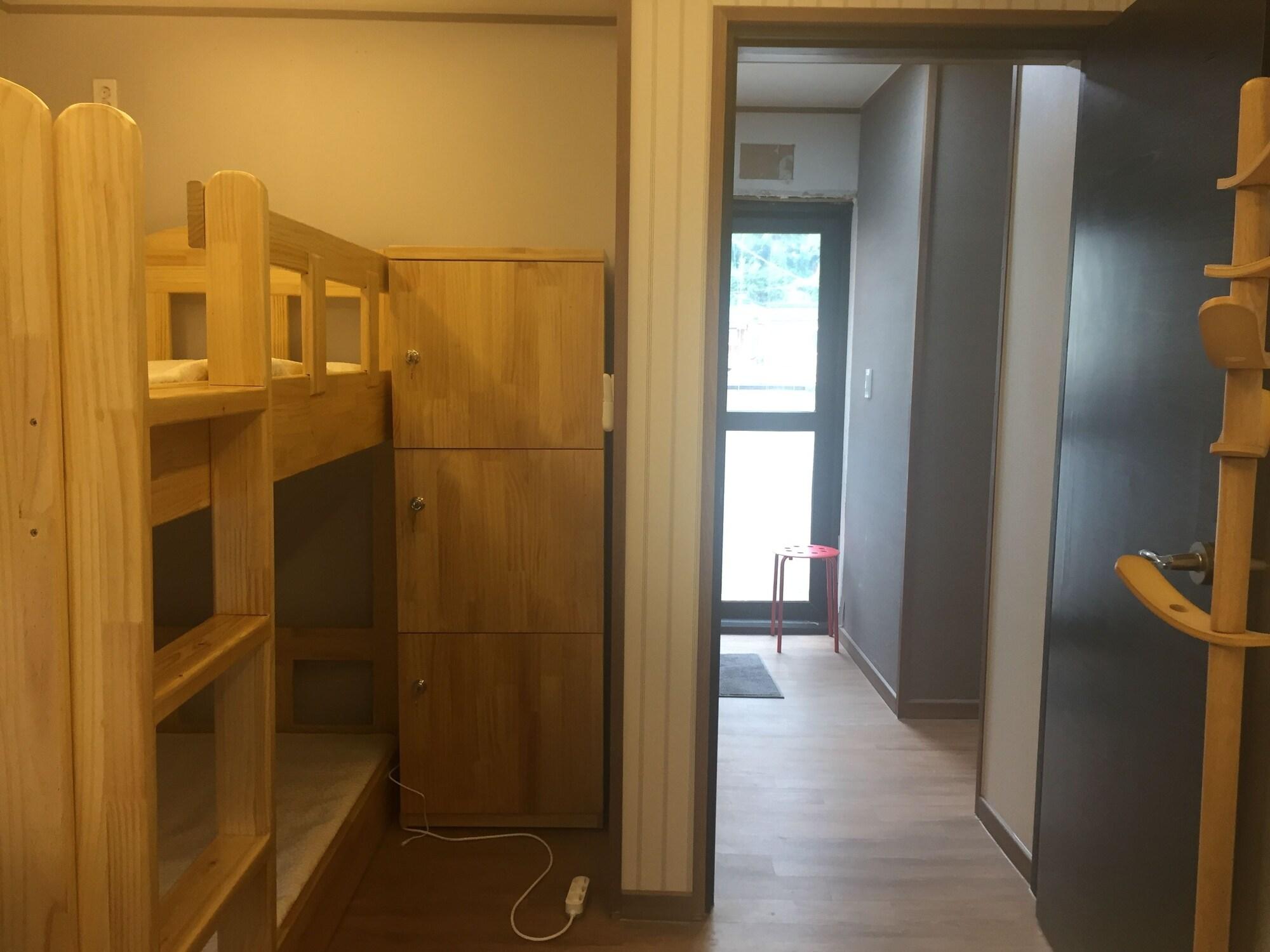 Set de Habitación Guesthouse Dalggume