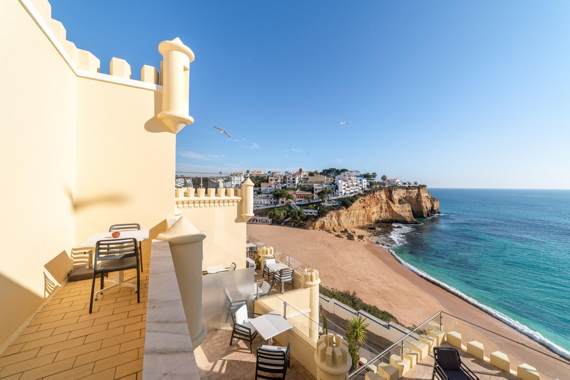 Varios Castelo Guest House