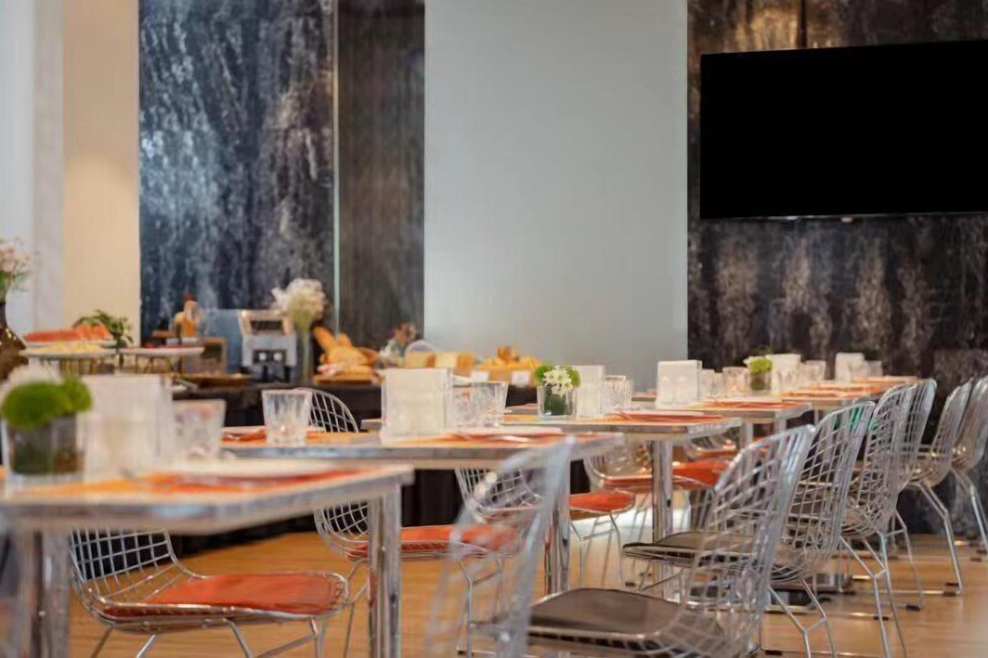 Restaurant Modena by Fraser Putuo Shanghai