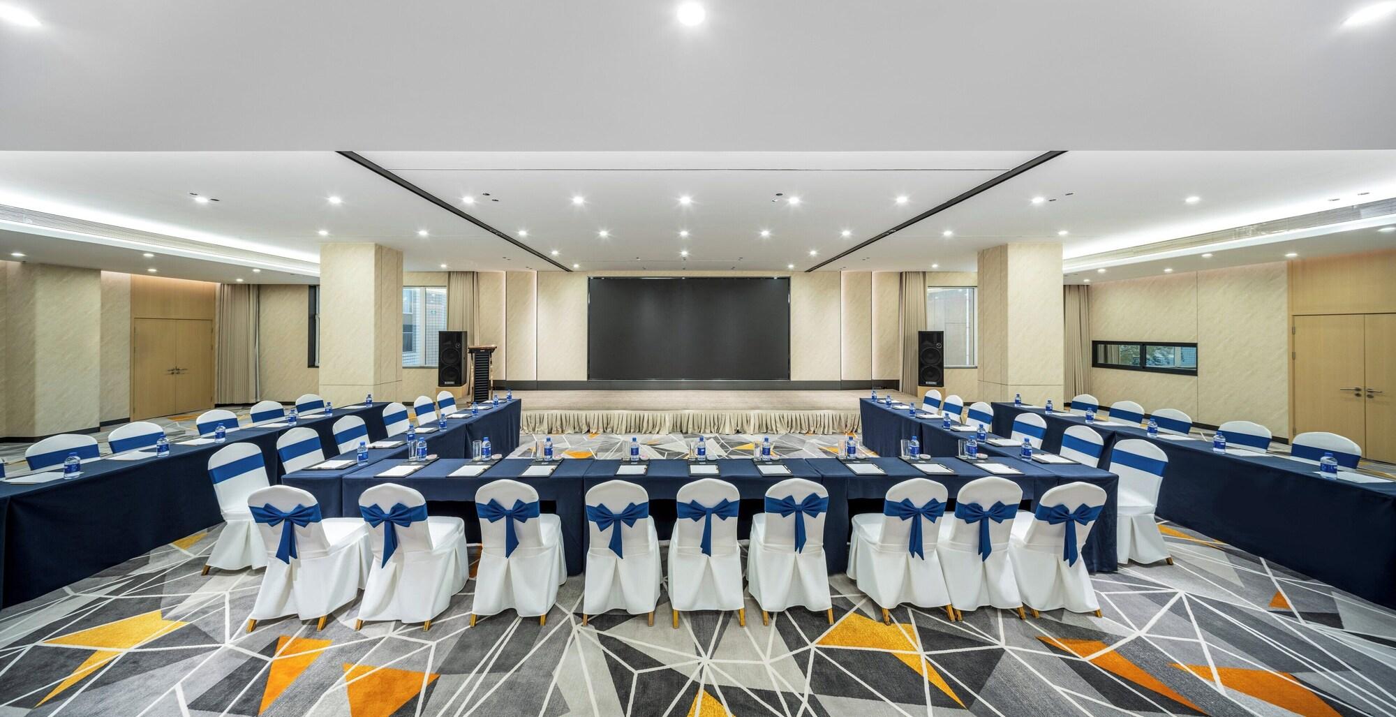 Sala de Reuniones Holiday Inn Express Chengdu Tianfu Square by IHG