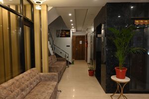 Alojamiento - HOTEL VAIDIK GANGA