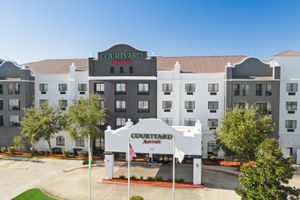 Alojamiento - Courtyard Houma