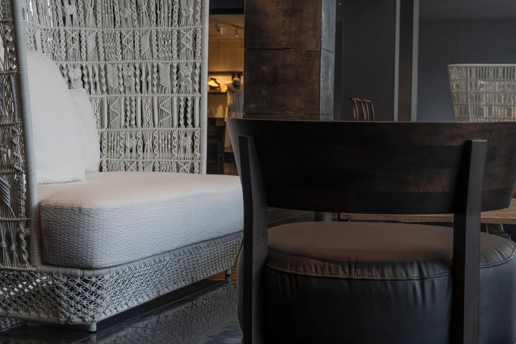 Vista Lobby COMO Metropolitan Bangkok