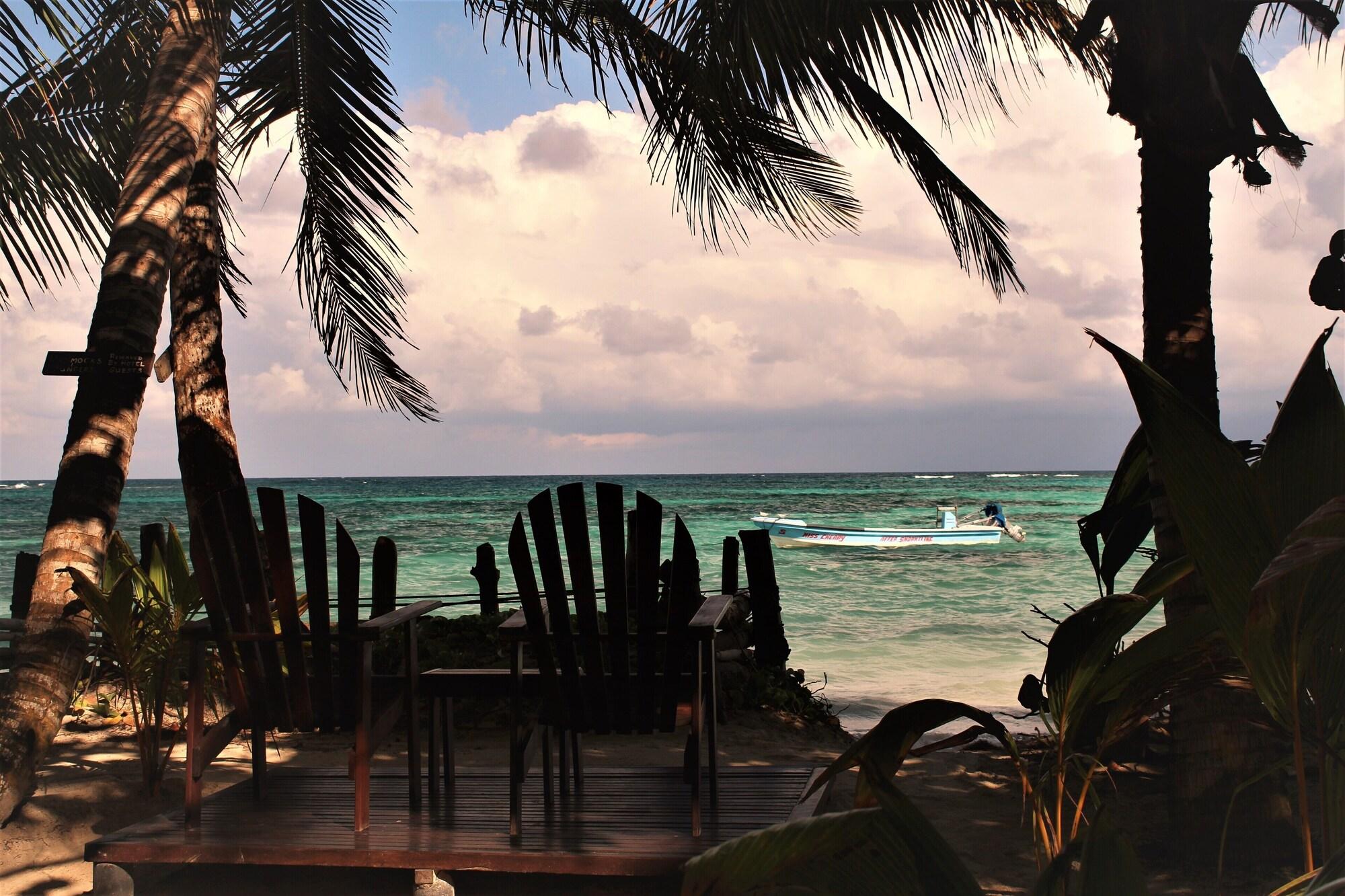 Playa Little Corn Beach and Bungalow