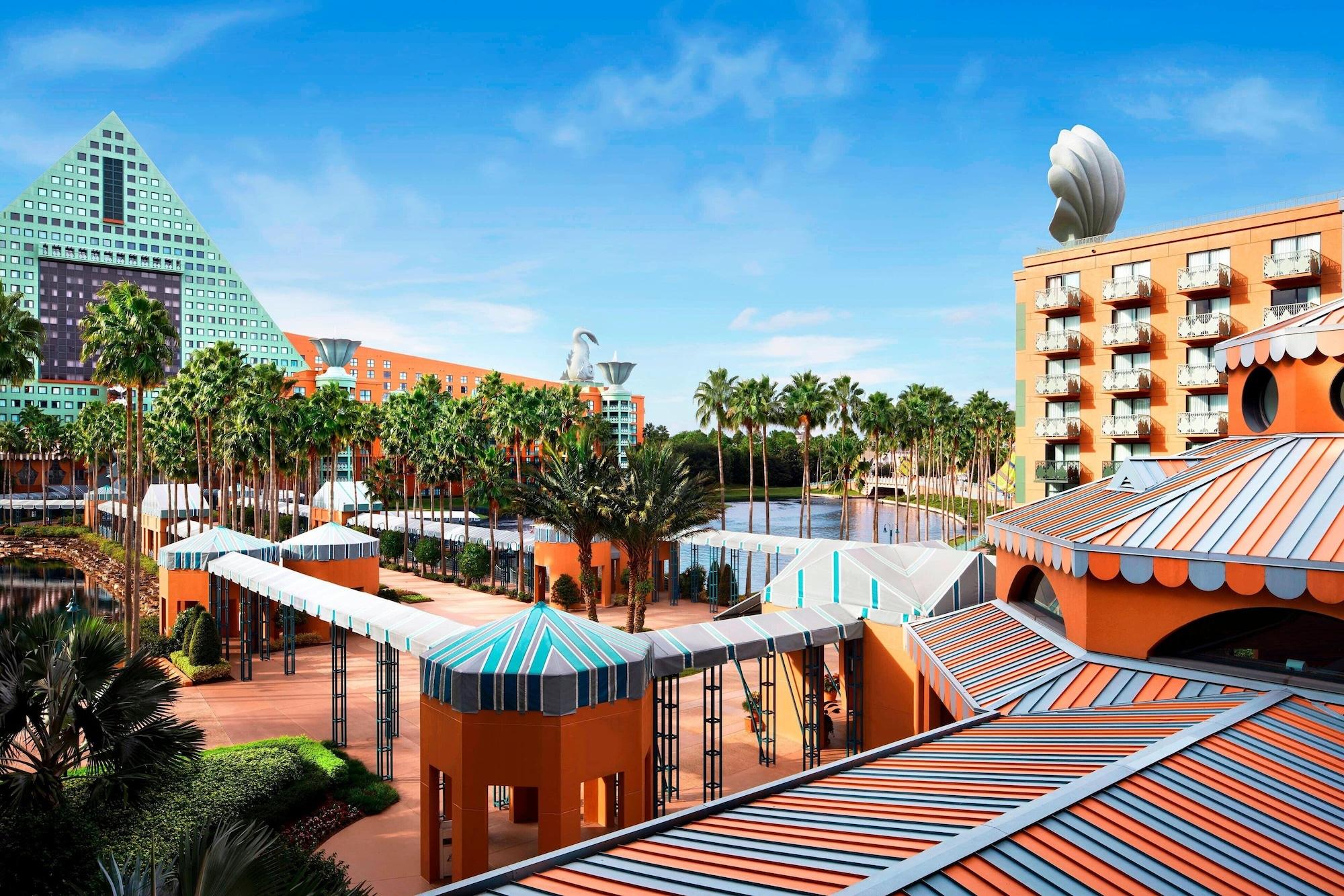 Vista Exterior Walt Disney World Swan