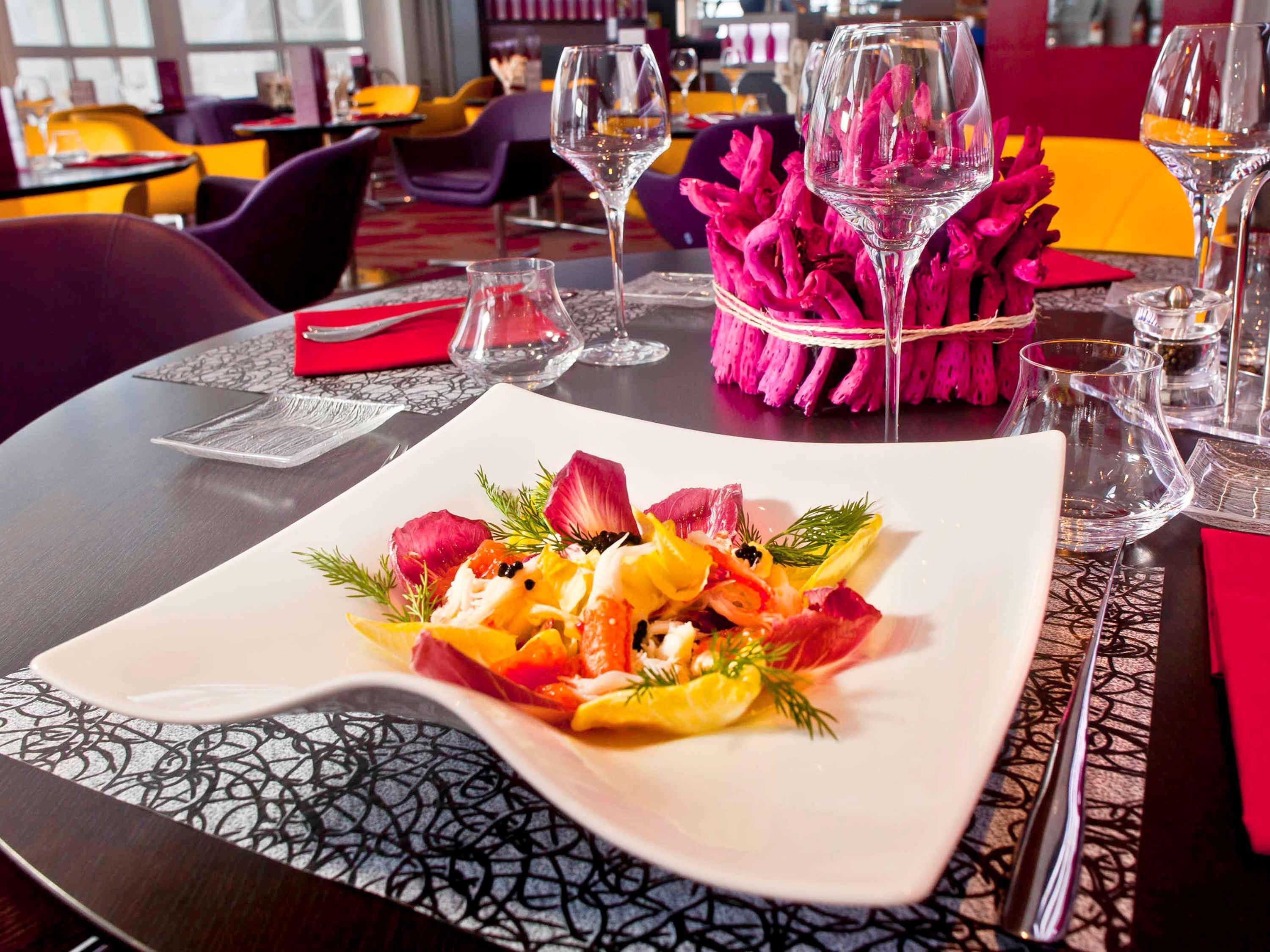 Bar/Salón Mercure Tours Nord