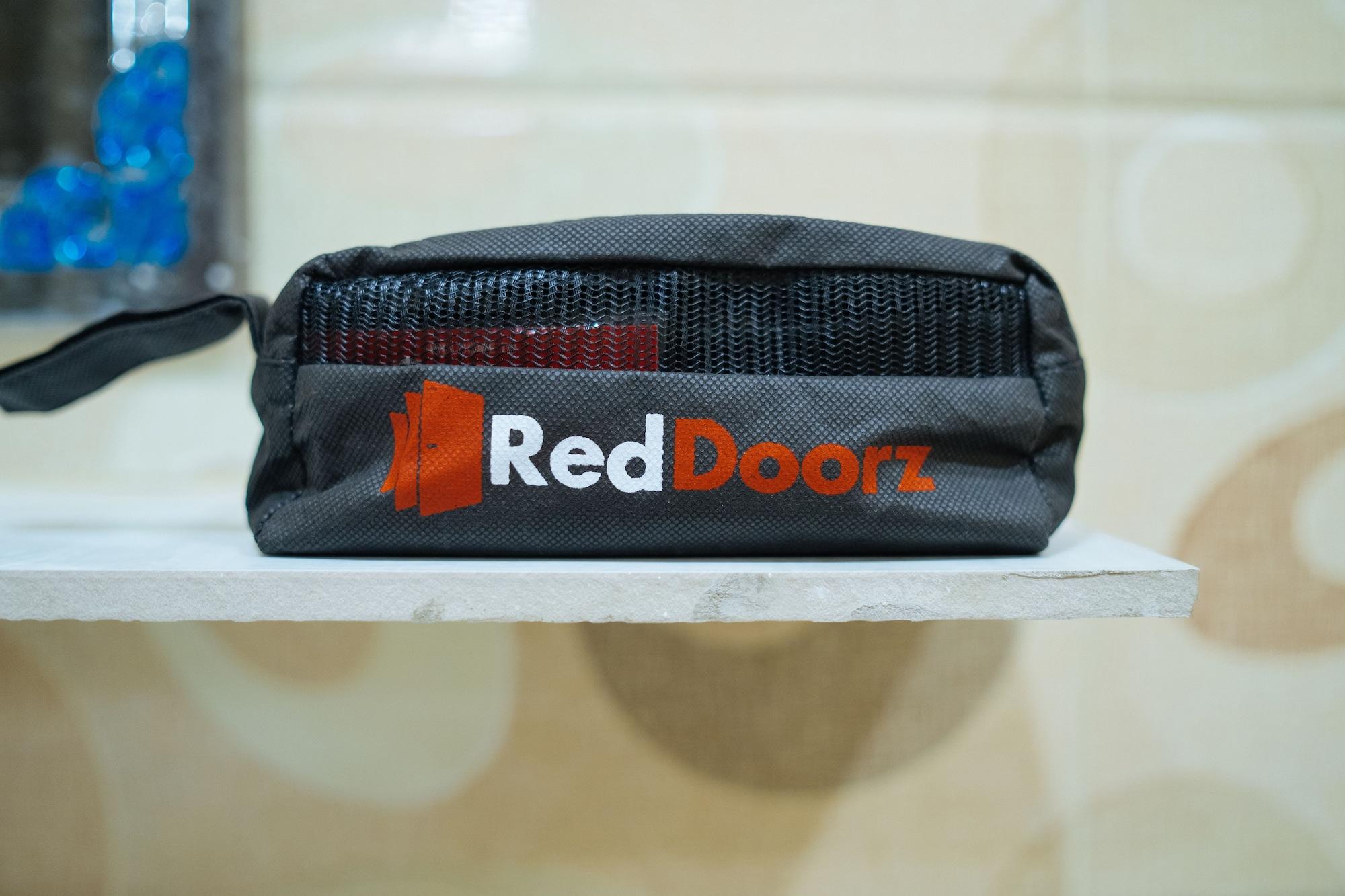Equipamiento de Habitación RedDoorz Plus @ Winter Benitez