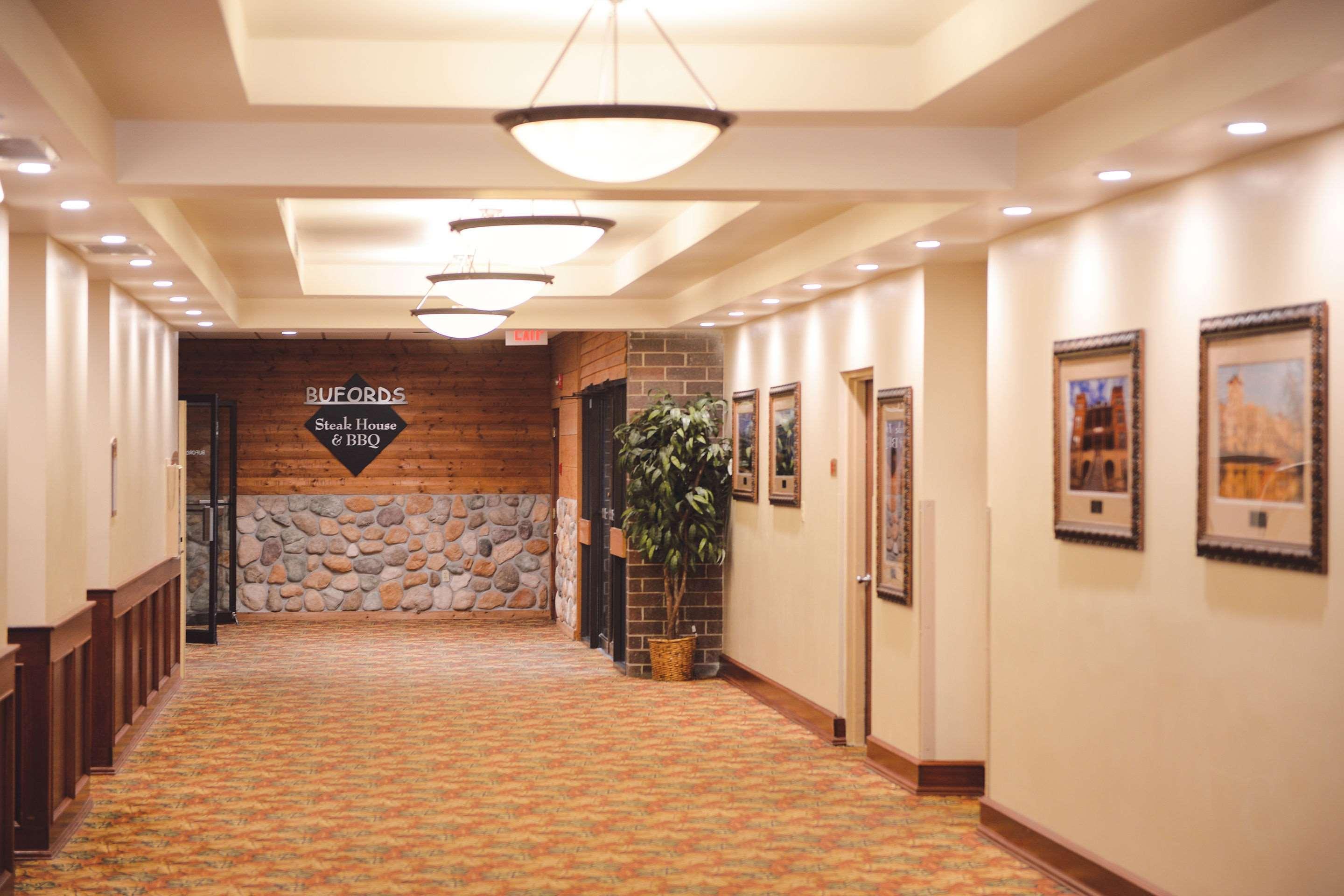 Restaurant Quality Inn & Suites Ames Conference Center Near ISU Campus