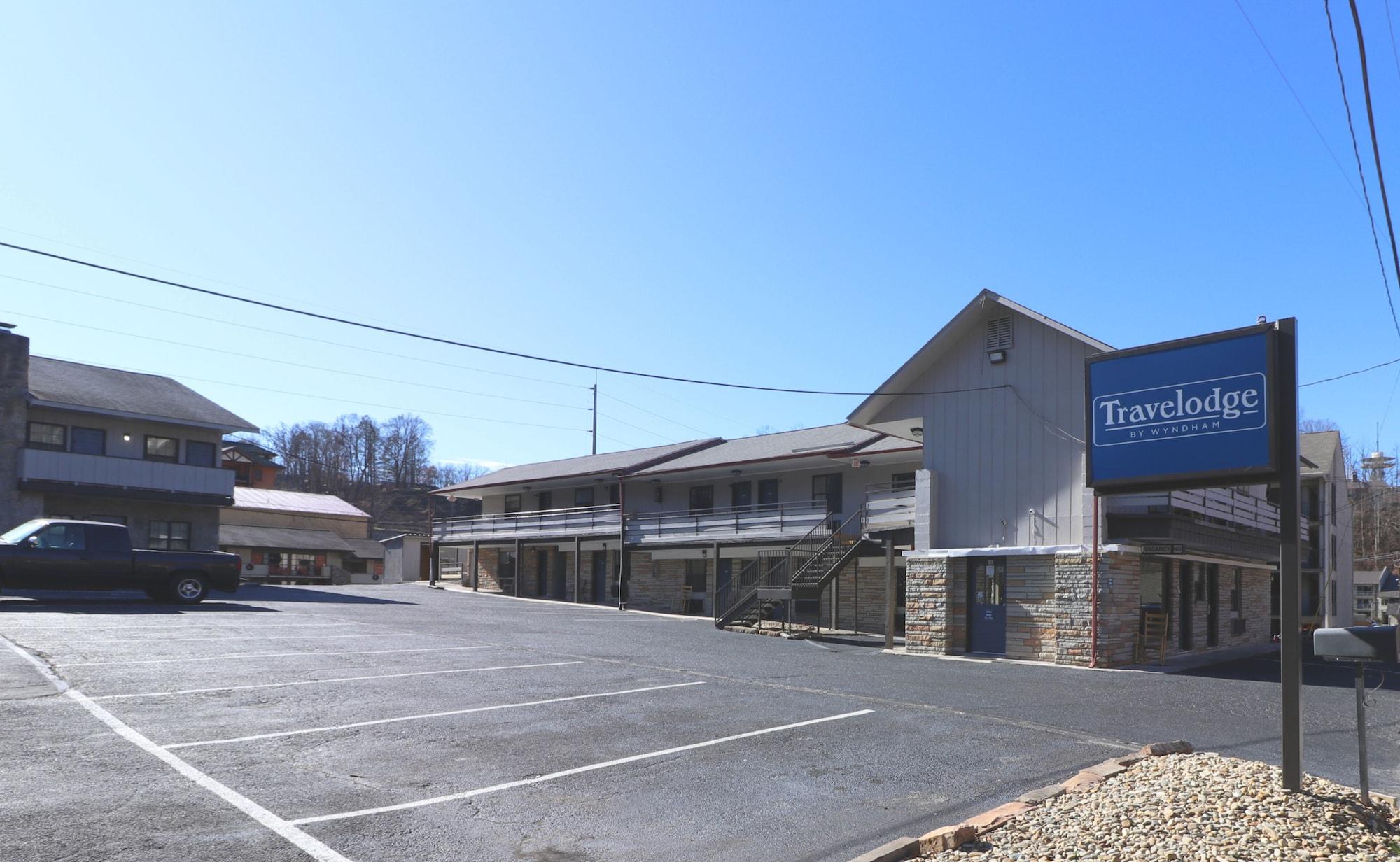 Comodidades del Alojamiento Travelodge by Wyndham Downtown Gatlinburg