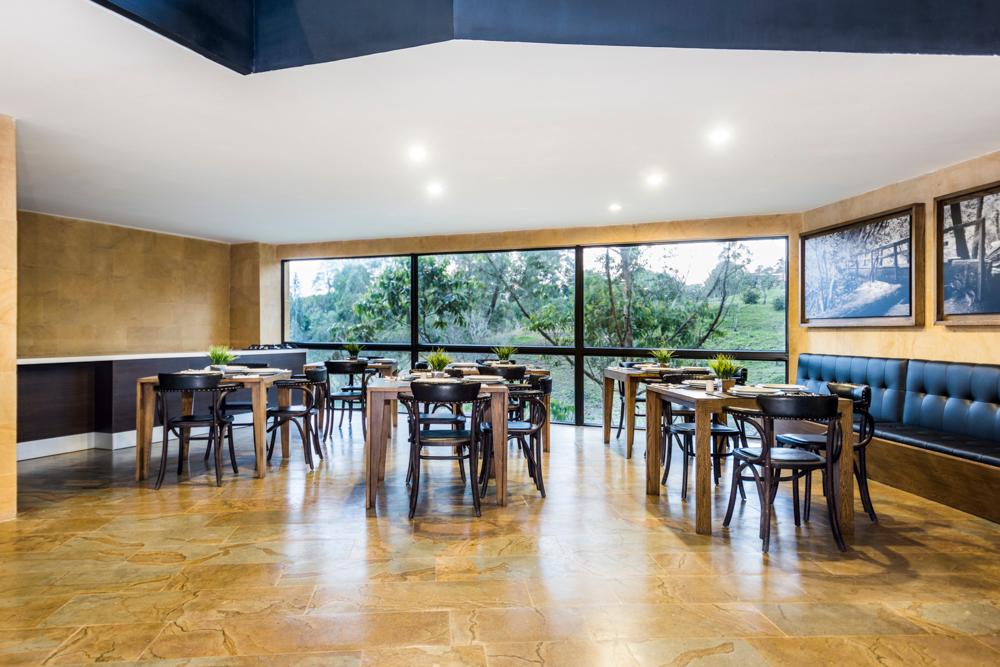 Centro de Negocios Rio Verde Living Suite