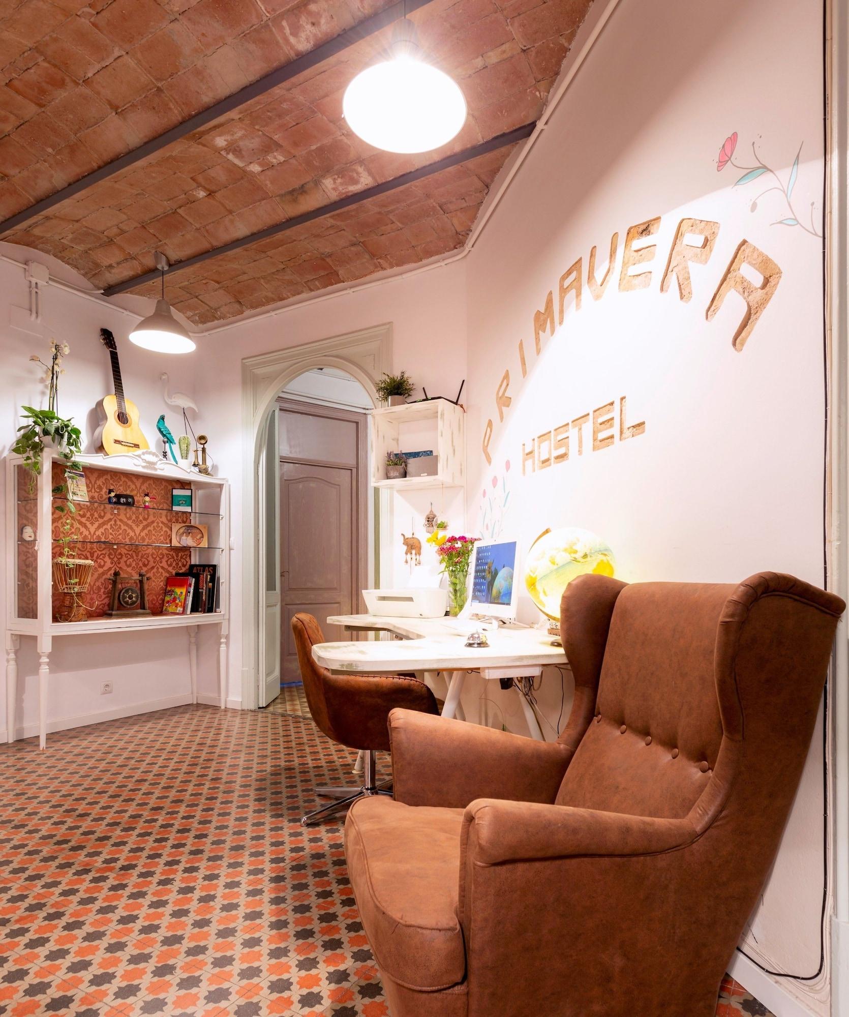 Vista Lobby Primavera Hostel