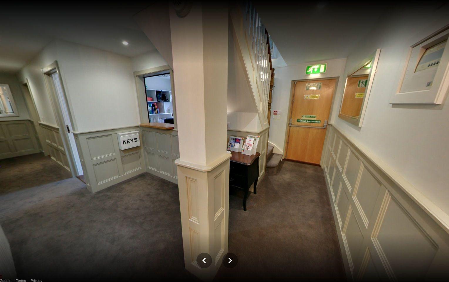 Vista Lobby McCafferty’s Guesthouse