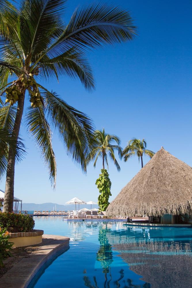 Vista Piscina Family Luxury Suites by Velas Vallarta - All Inclusive