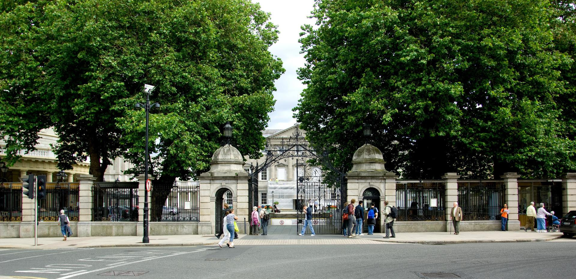 Vista Exterior Buswells Hotel