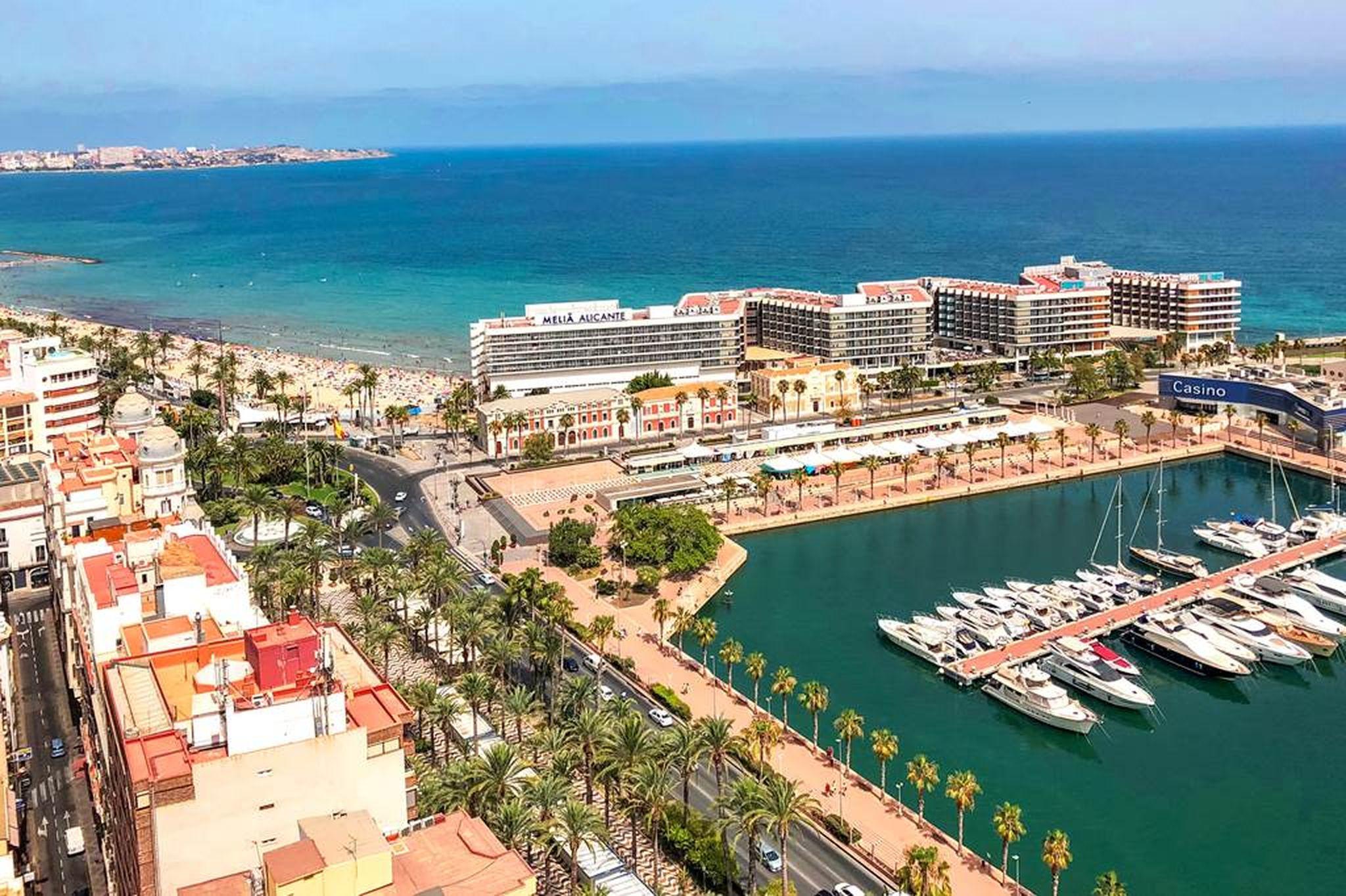 Vista Exterior Melia Alicante
