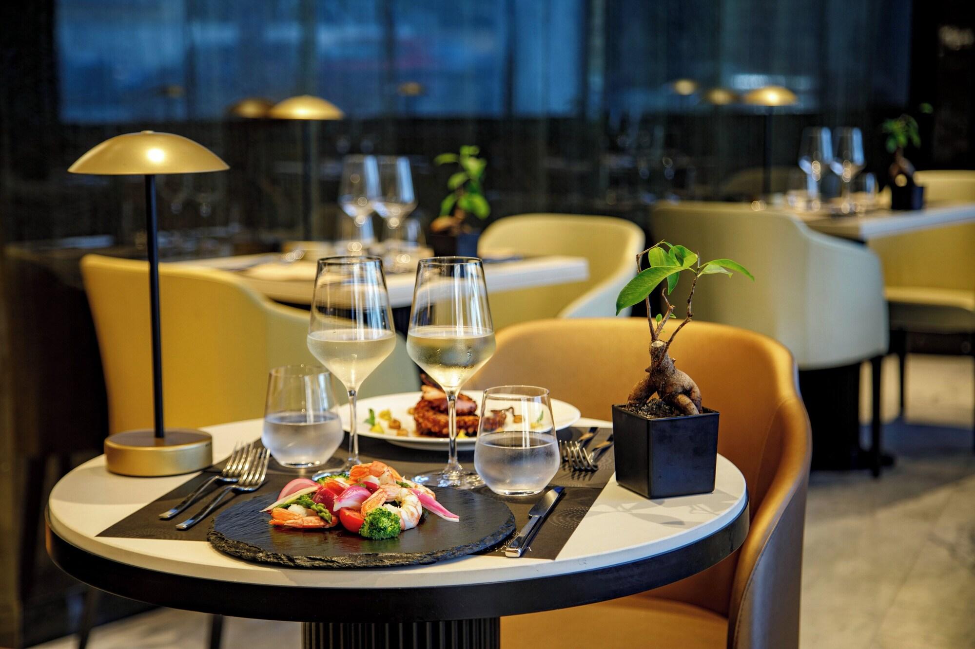 Restaurant Hotel St Martin by OMNIA hotels