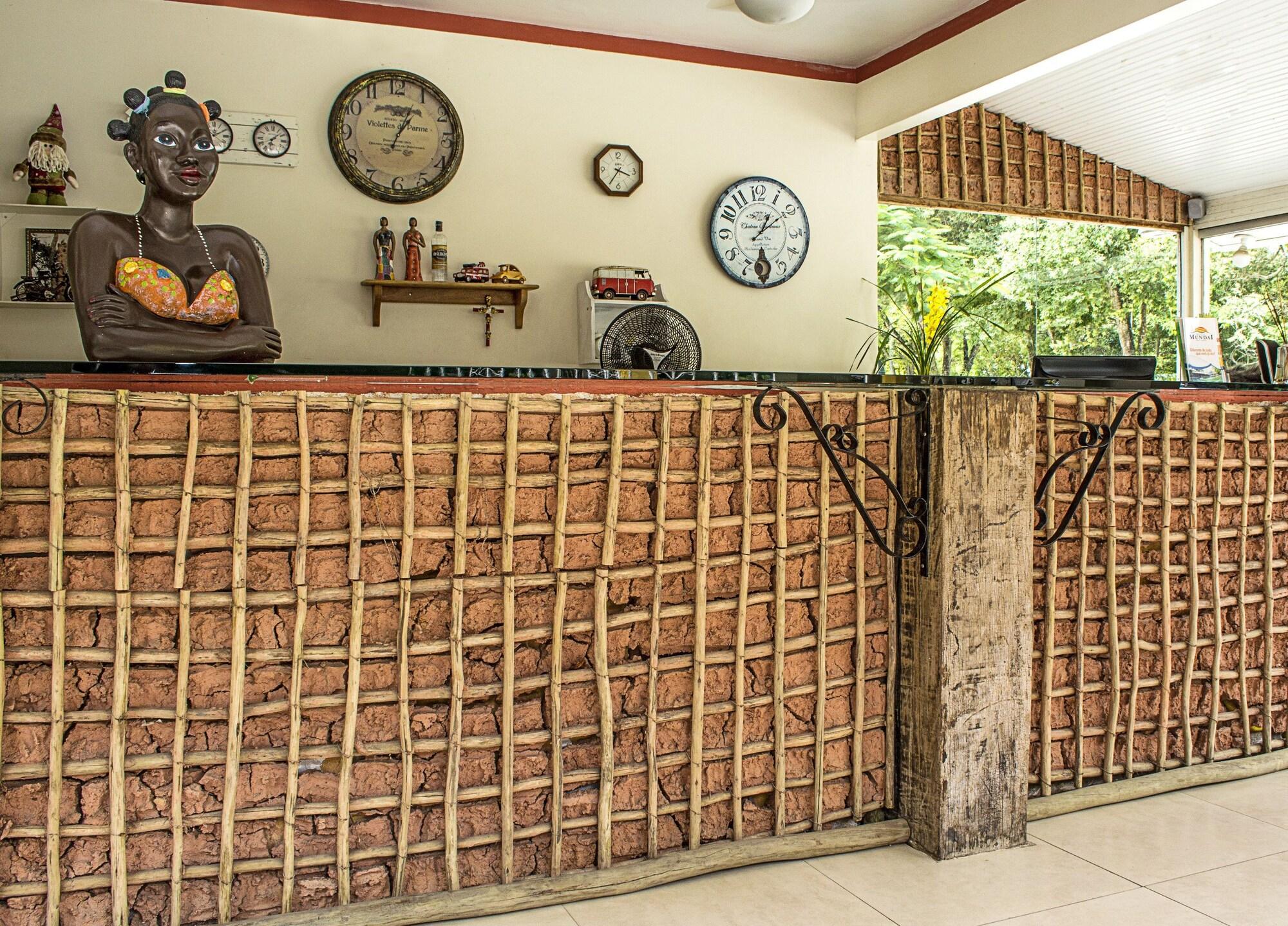 Vista Lobby Mundaí Hotel Praia Camping