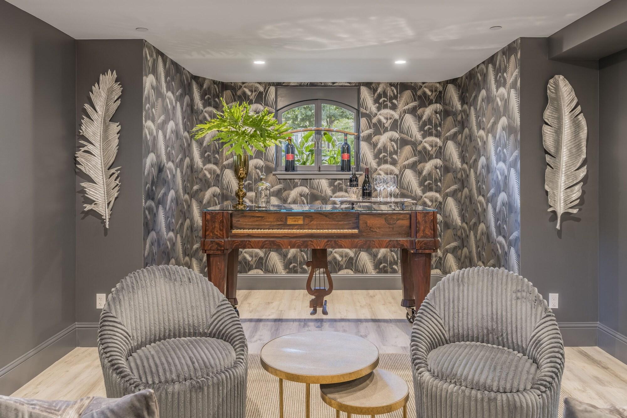 Bar/Salón The George Luxury Boutique Inn