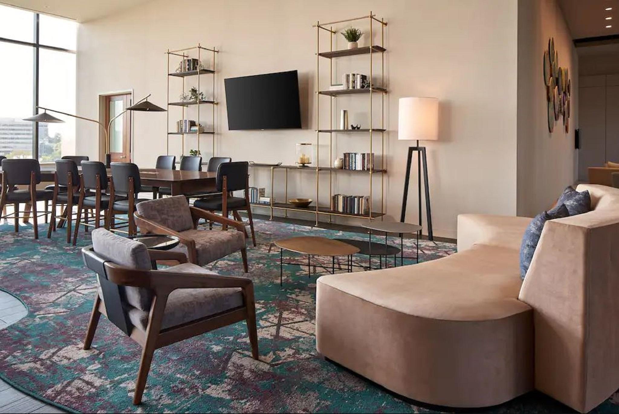 Vista Lobby The Watermark Hotel