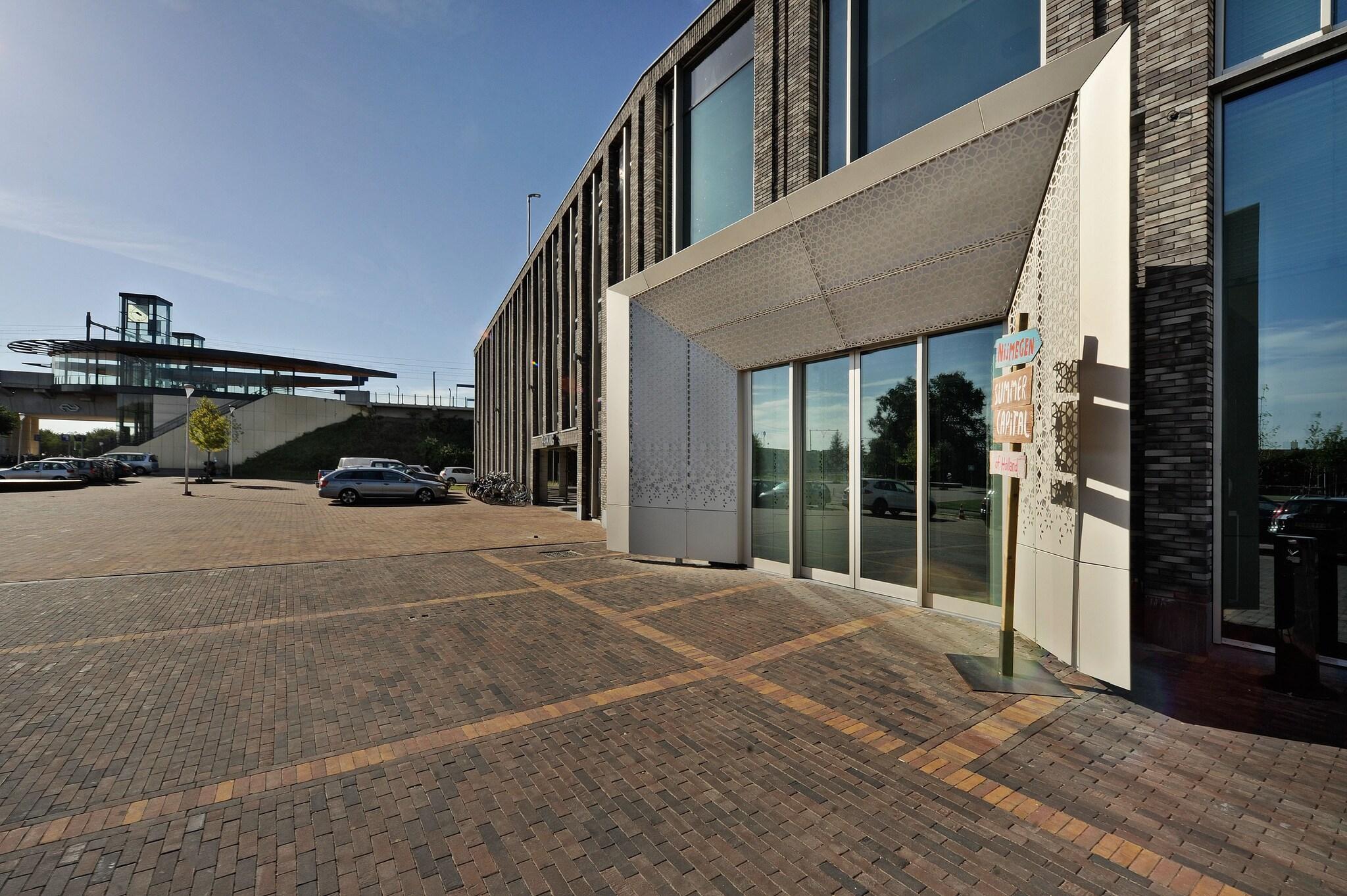 Vista Exterior Van der Valk Hotel Nijmegen - Lent