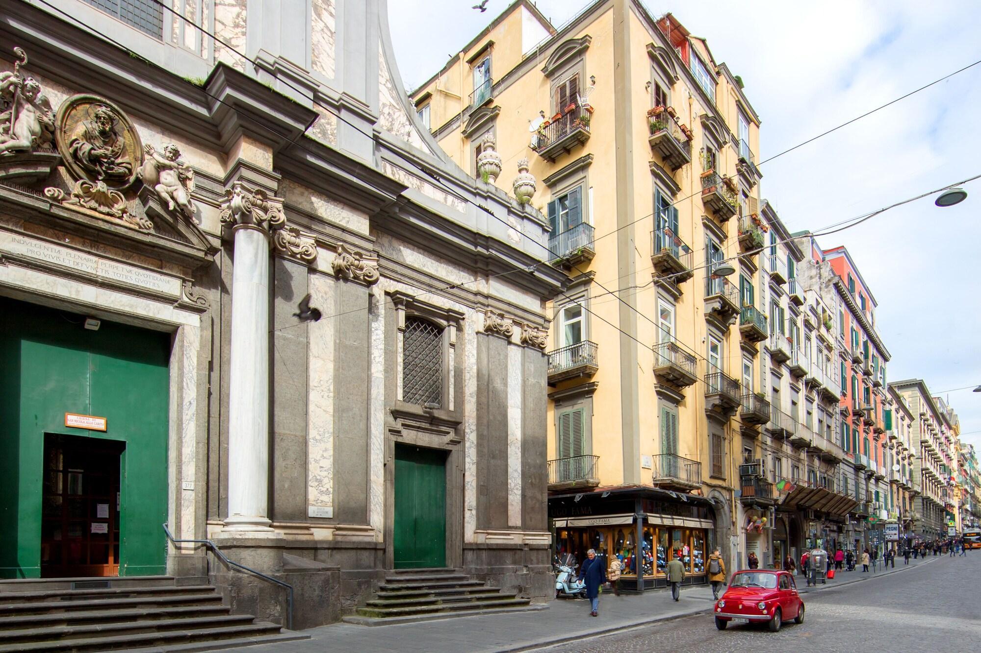 Vista Exterior Naplesuite