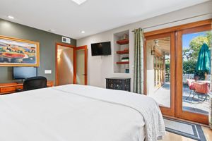 Alquiler Vacacional - Cool and Sophisticated, Single Level Home! With Pool!