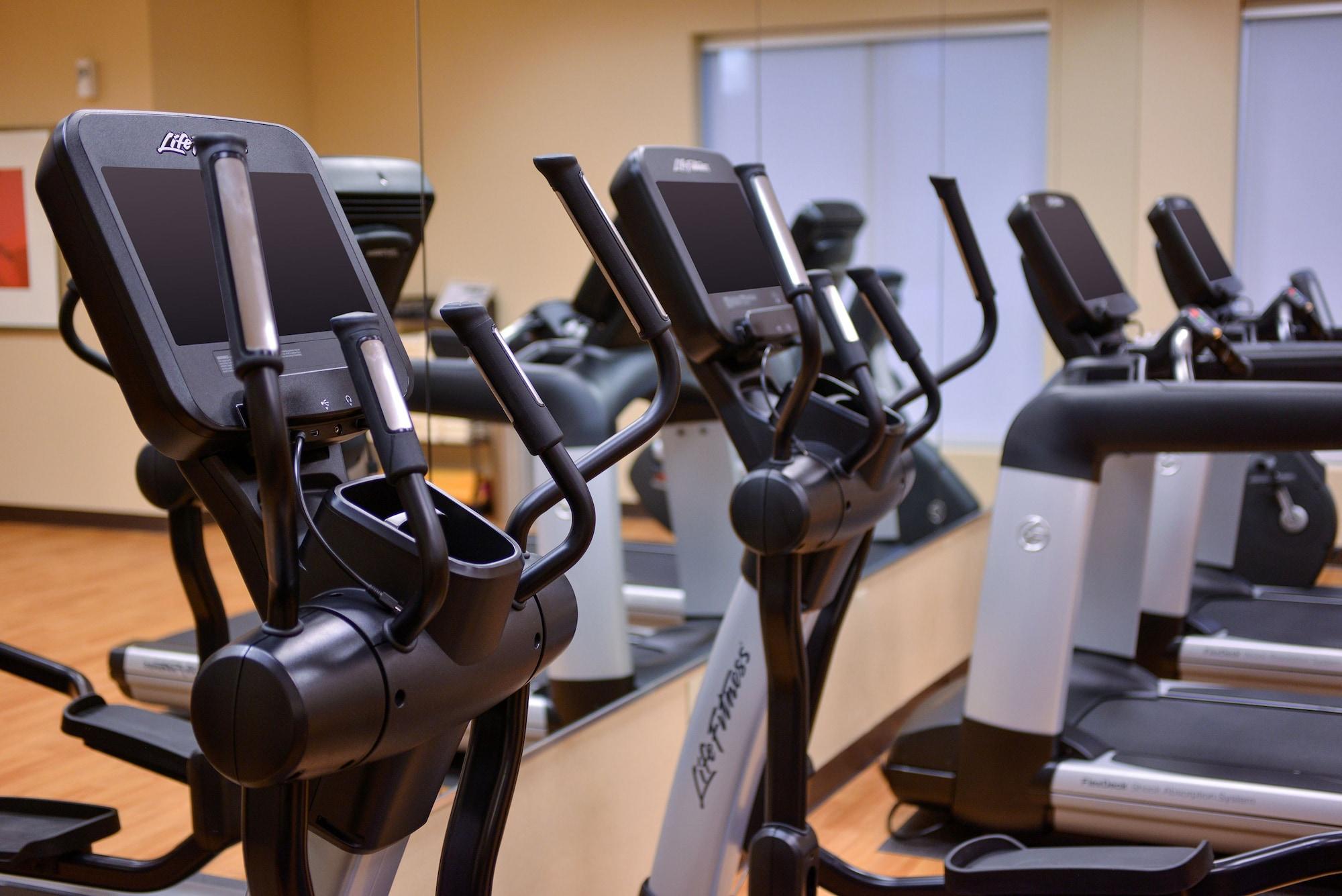 Gimnasio Hyatt Place Garden City