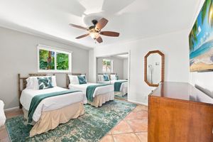 Alquiler Vacacional - Aug  Sep month available! 2B 2BA  w POOL 4min to Fort Lauderdale beaches . Messi