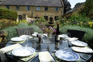 Alquiler Vacacional - Russell Court Cottage Historic 18th-Century Cotswold Retreat in Central Broadway