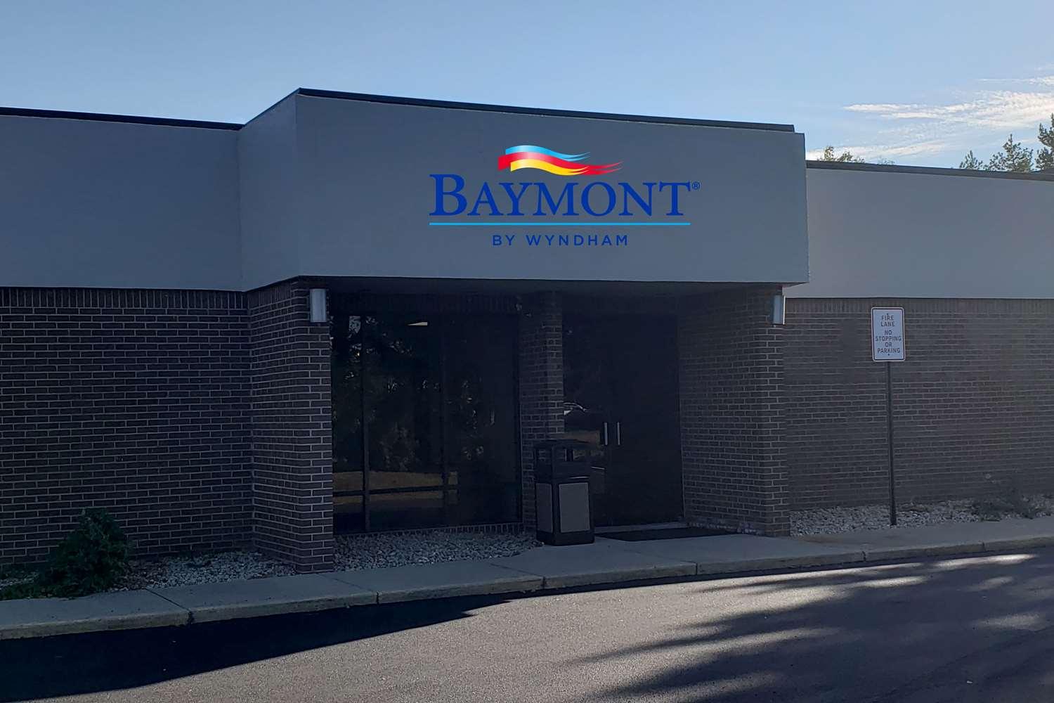 Vista Exterior Baymont by Wyndham Greenville OH
