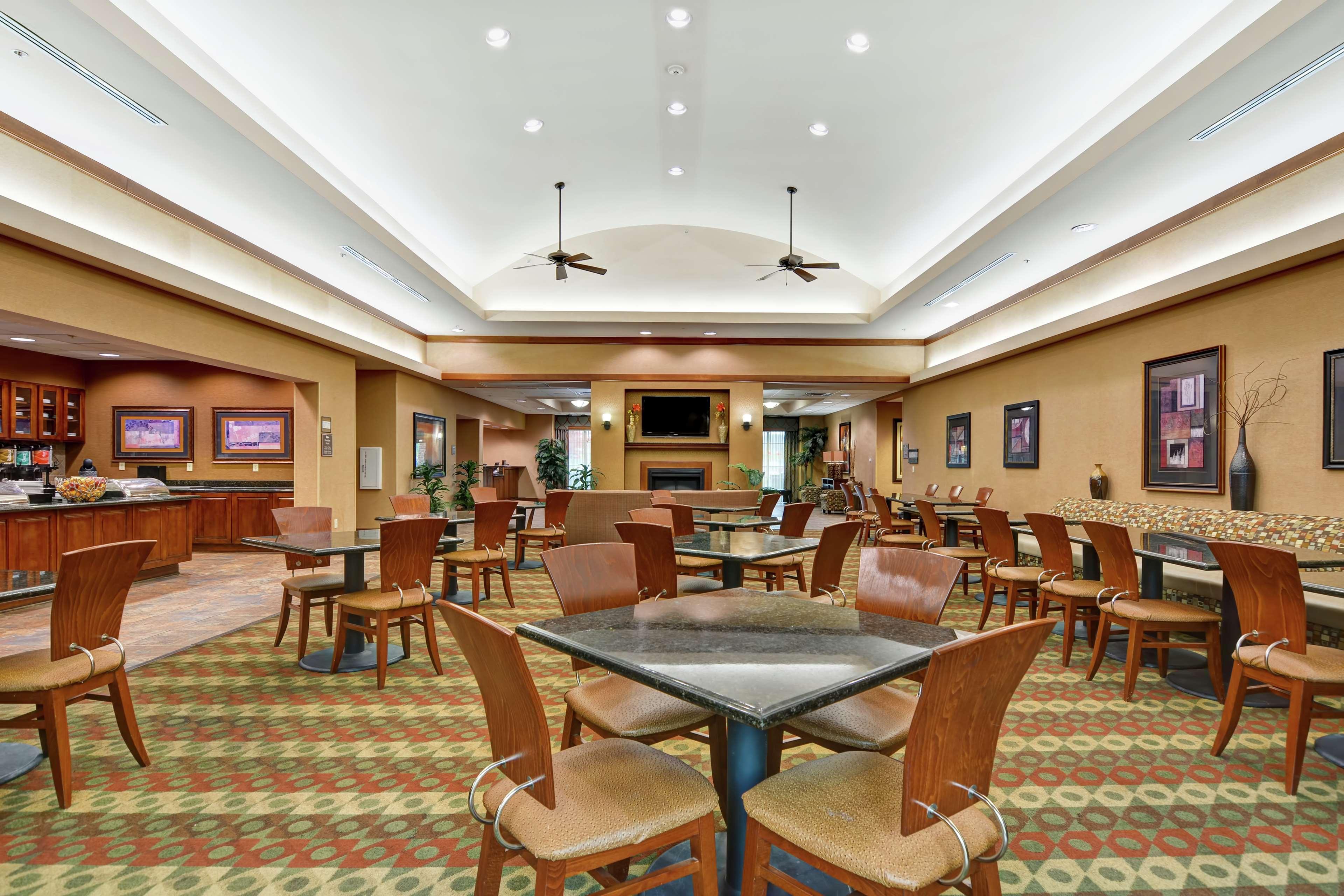 Restaurant Homewood Suites by Hilton Fayetteville