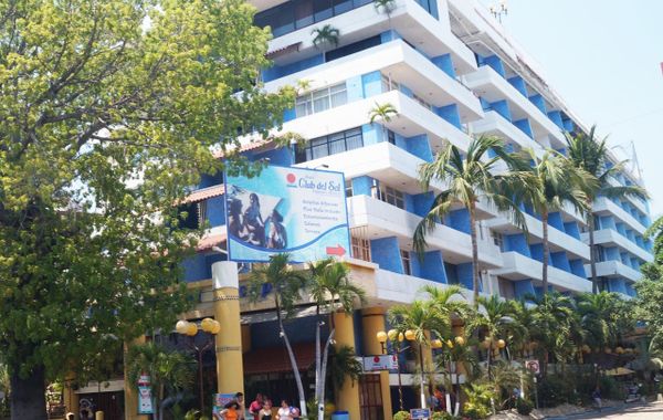 Hotel Club del Sol Acapulco by NG Hoteles - Hoteles en Zona Dorada de Acapulco