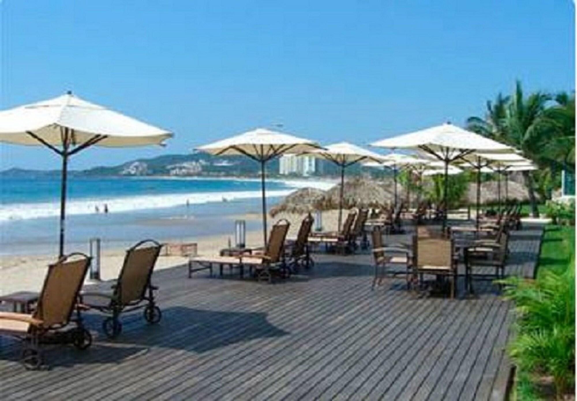 Restaurant Departamento a  pie de  Playa